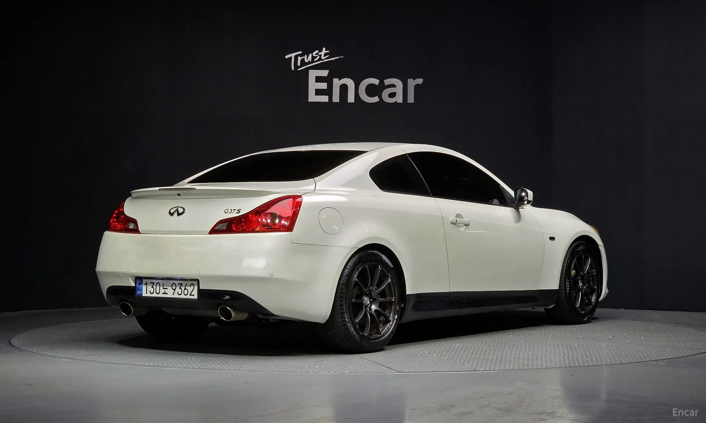 Infiniti G37