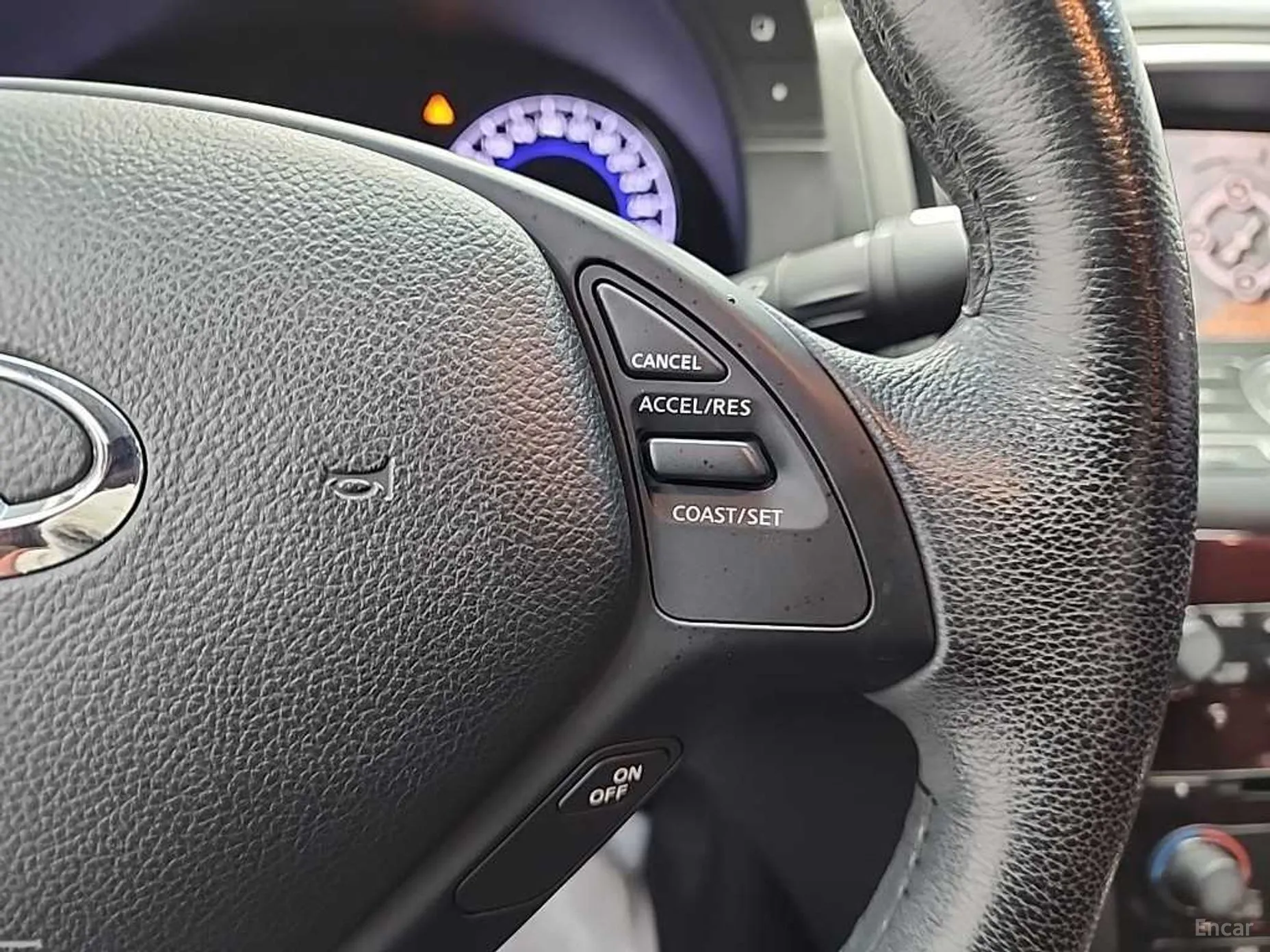 Infiniti G25 превью 17