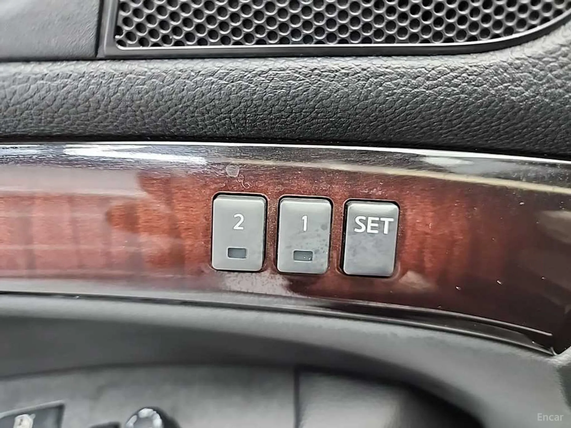 Infiniti G25 превью 19