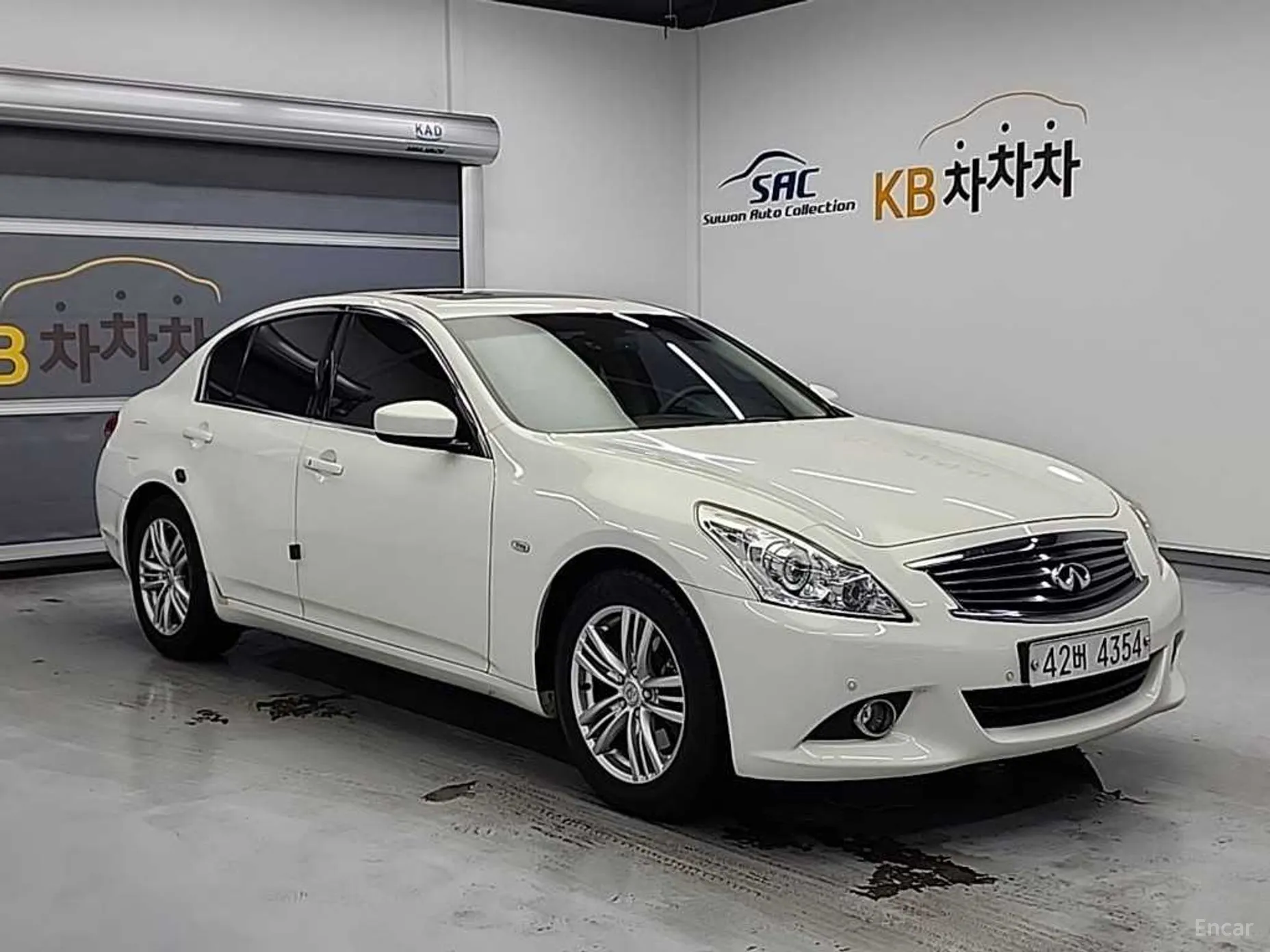 Infiniti G25 превью 4