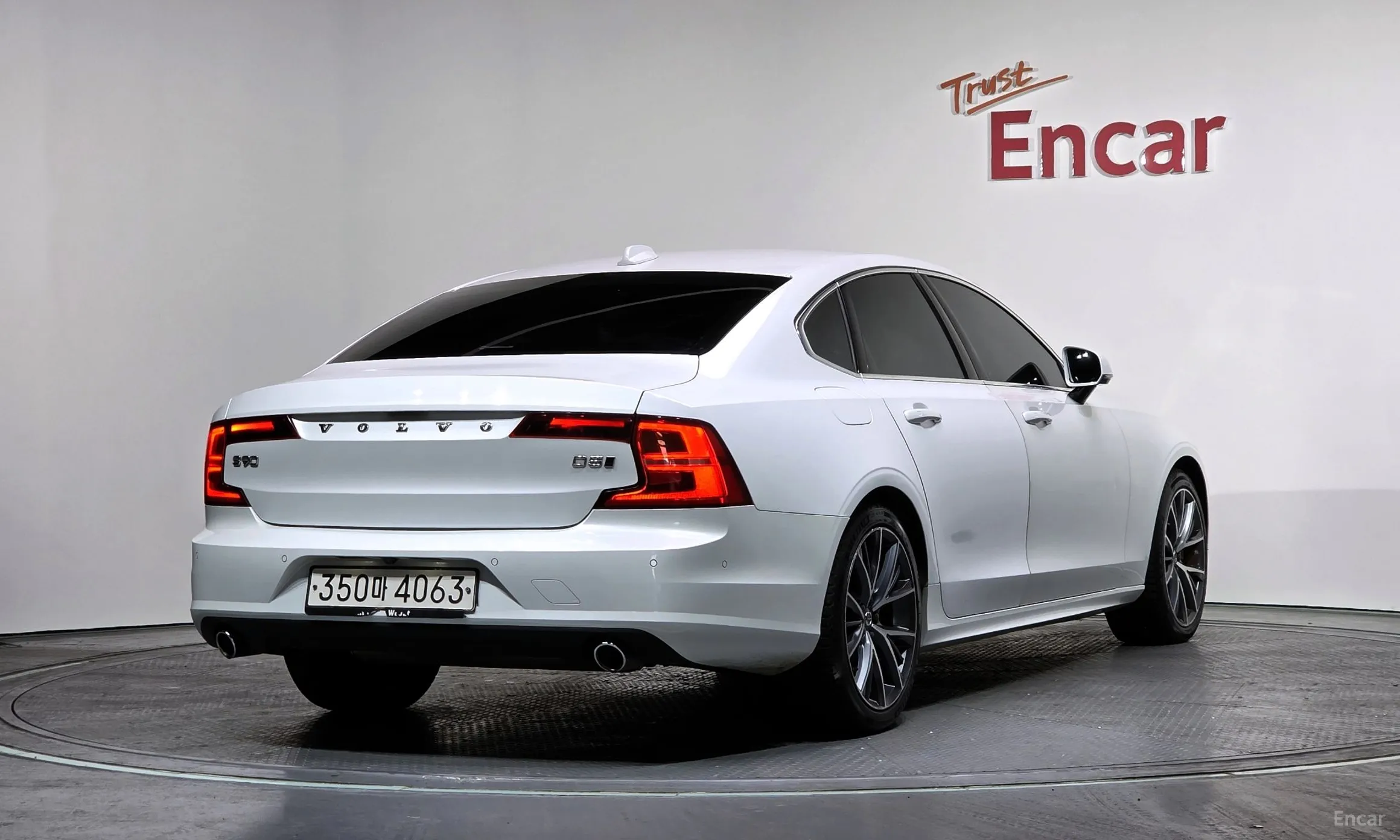 Volvo S90 превью 2