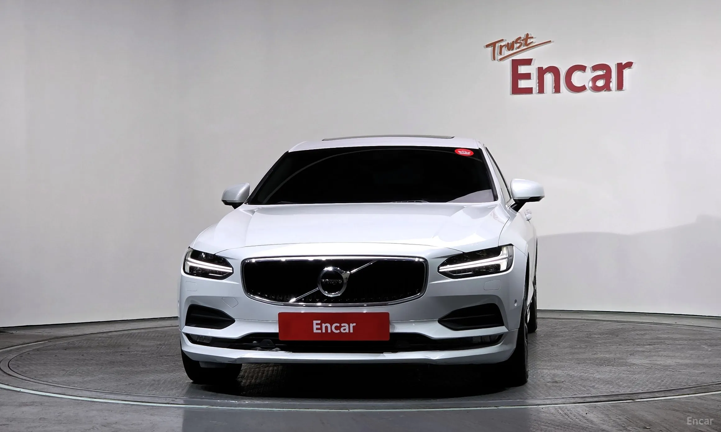 Volvo S90 превью 3