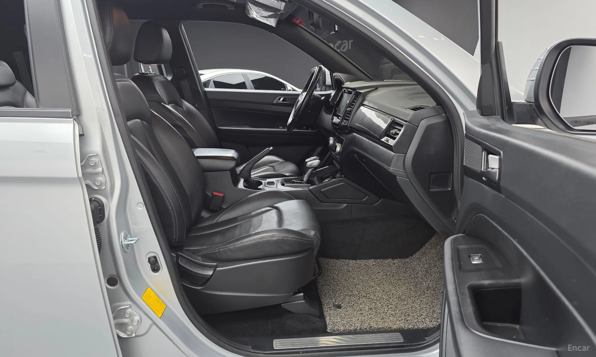 KG Mobility (SsangYong) Rexton Sports превью 10