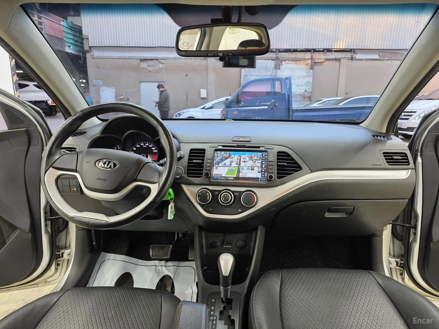 Kia morning превью 8