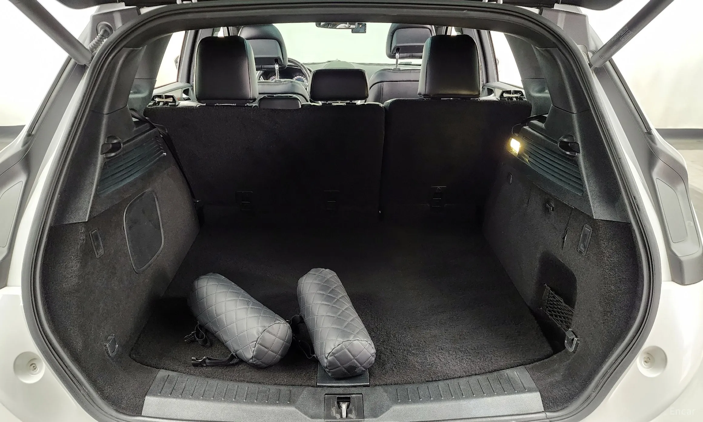 Lincoln MKC превью 20