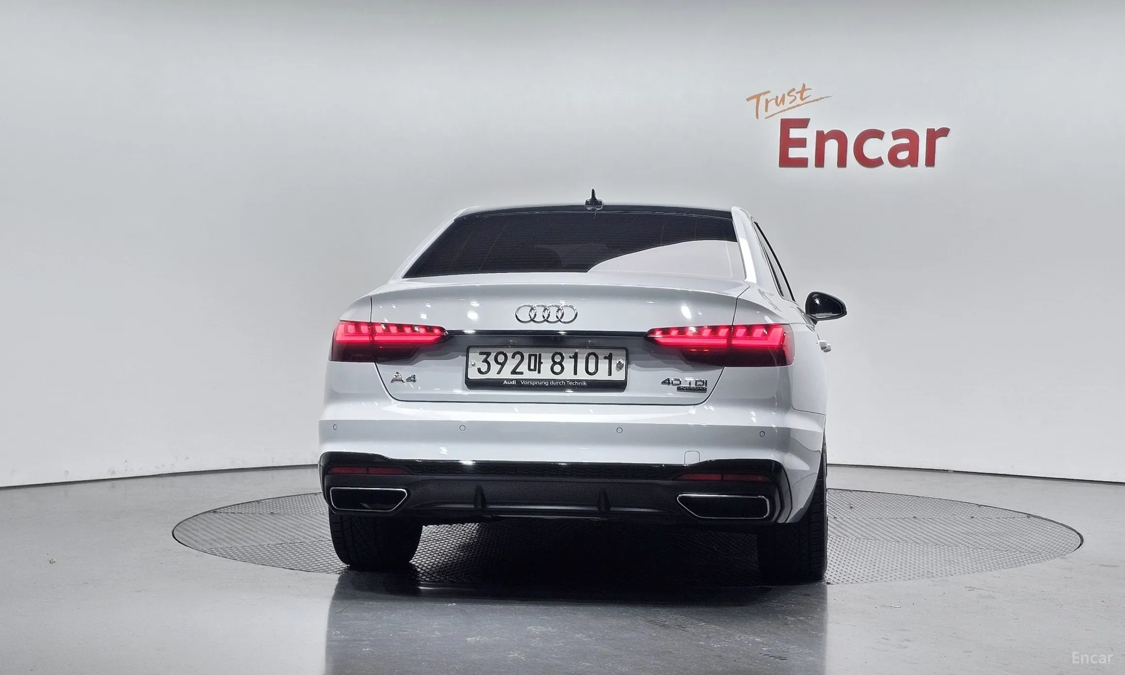 Audi A4 (B9) превью 4