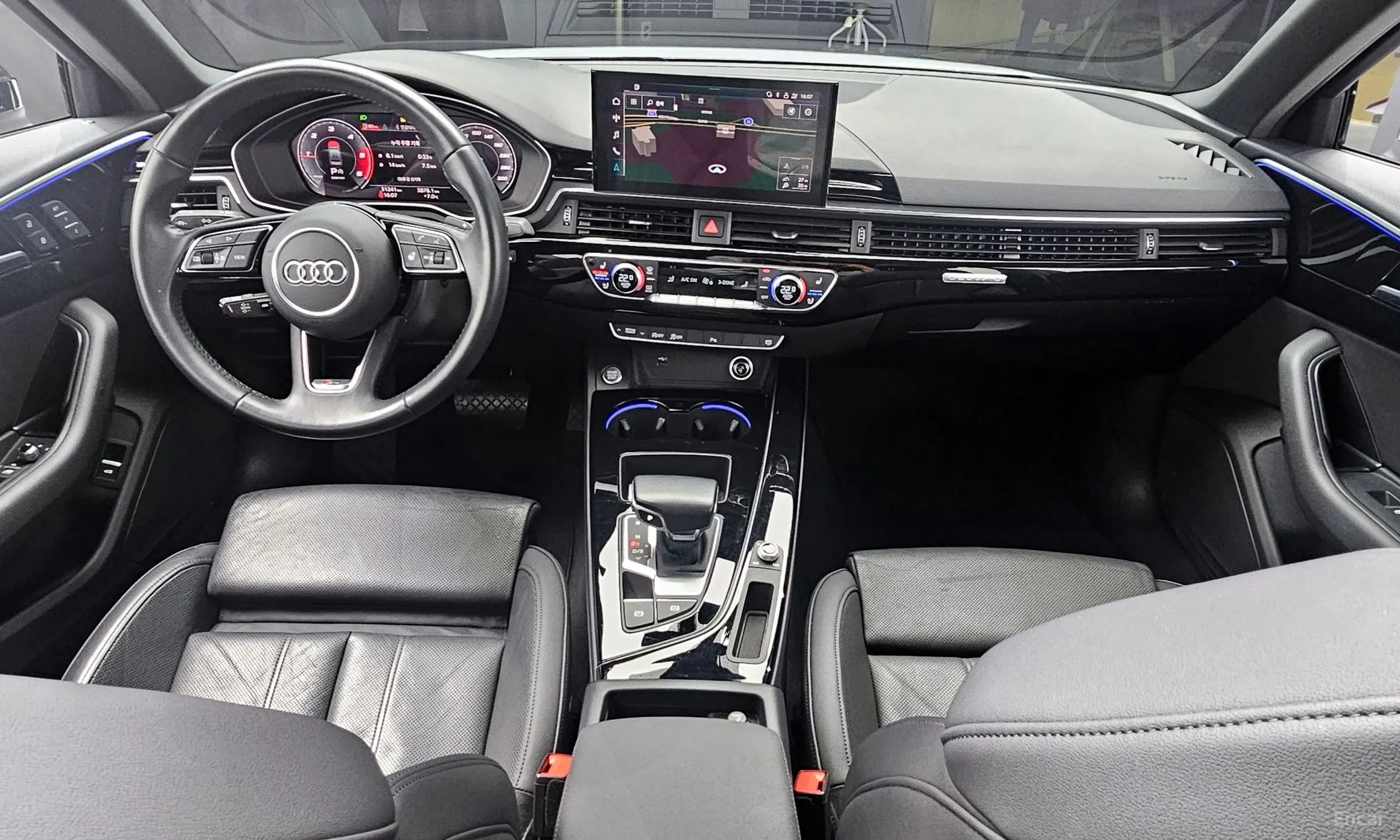 Audi A4 (B9) превью 7