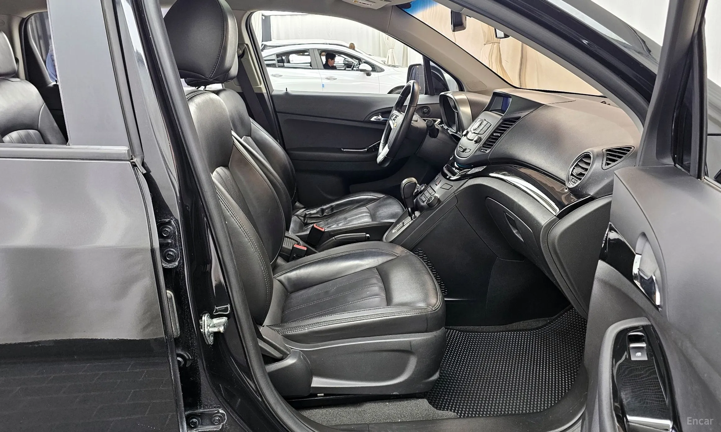 Chevrolet (GM Daewoo) Orlando превью 11