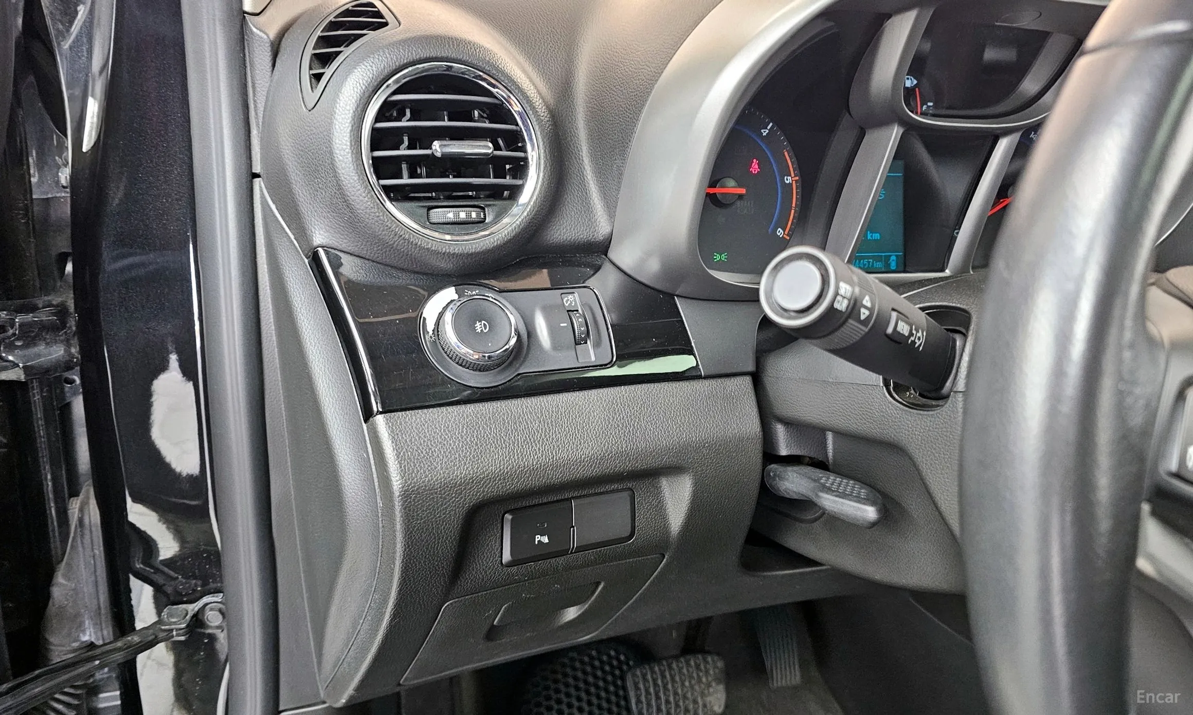 Chevrolet (GM Daewoo) Orlando превью 16
