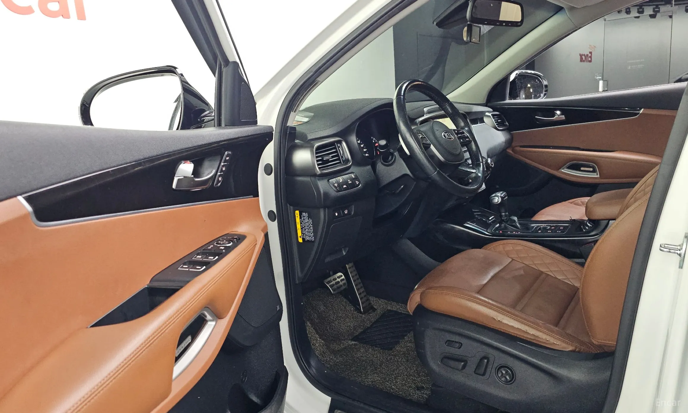 Kia Sorento превью 10