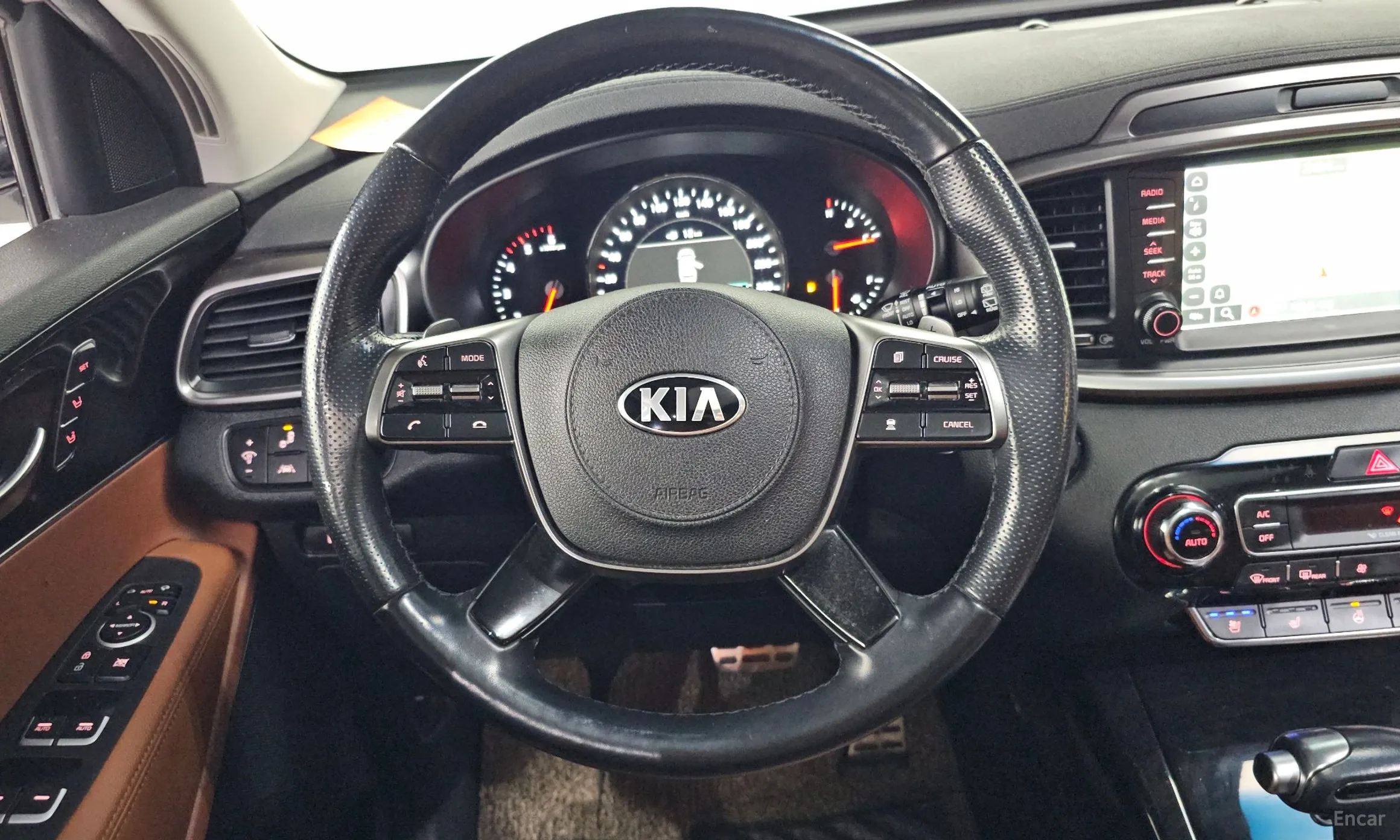 Kia Sorento превью 13