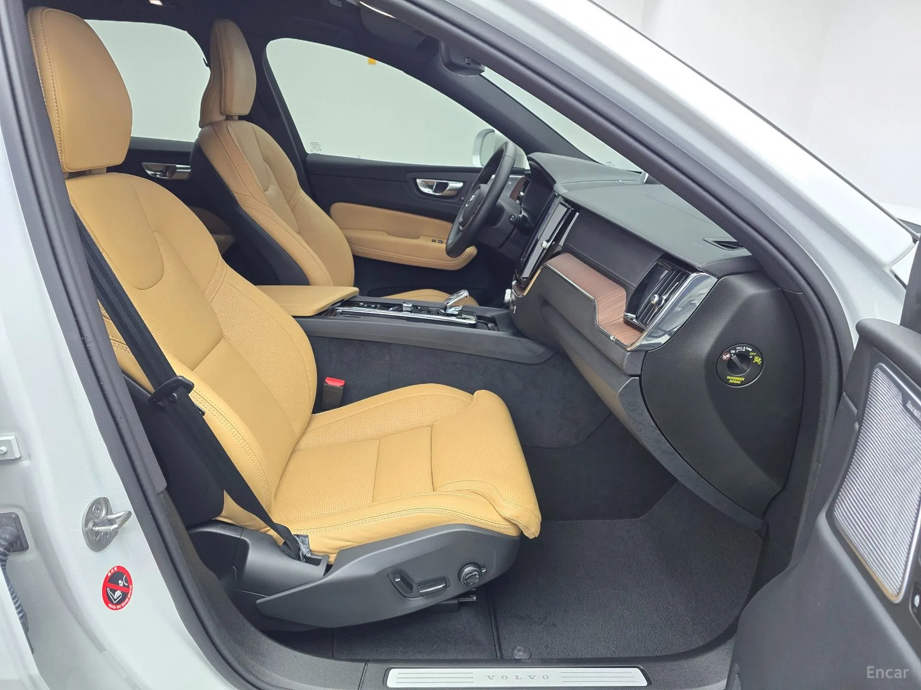 Volvo XC60 Gen 2 превью 12