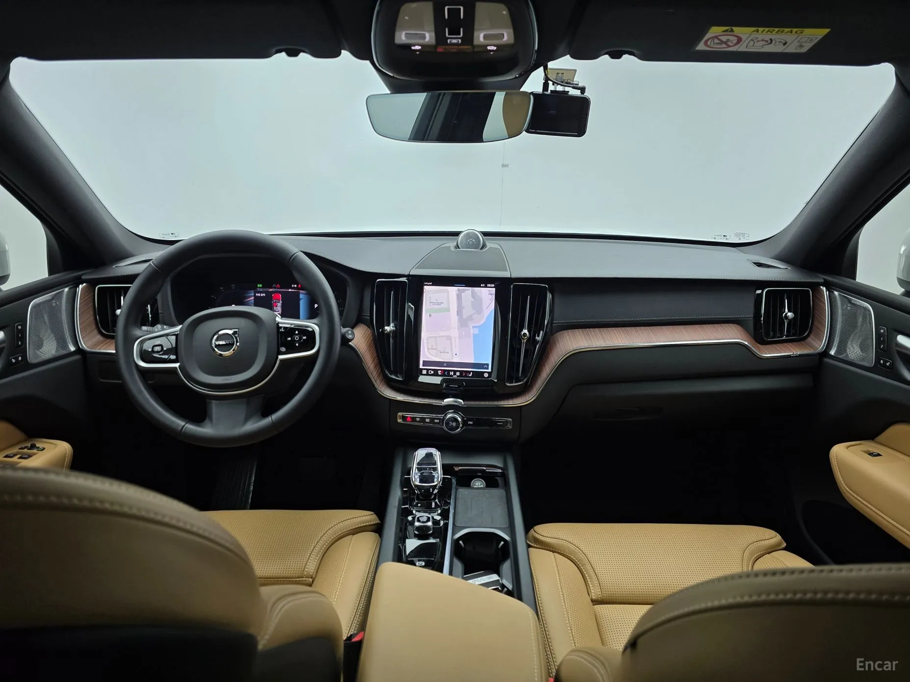 Volvo XC60 Gen 2 превью 7