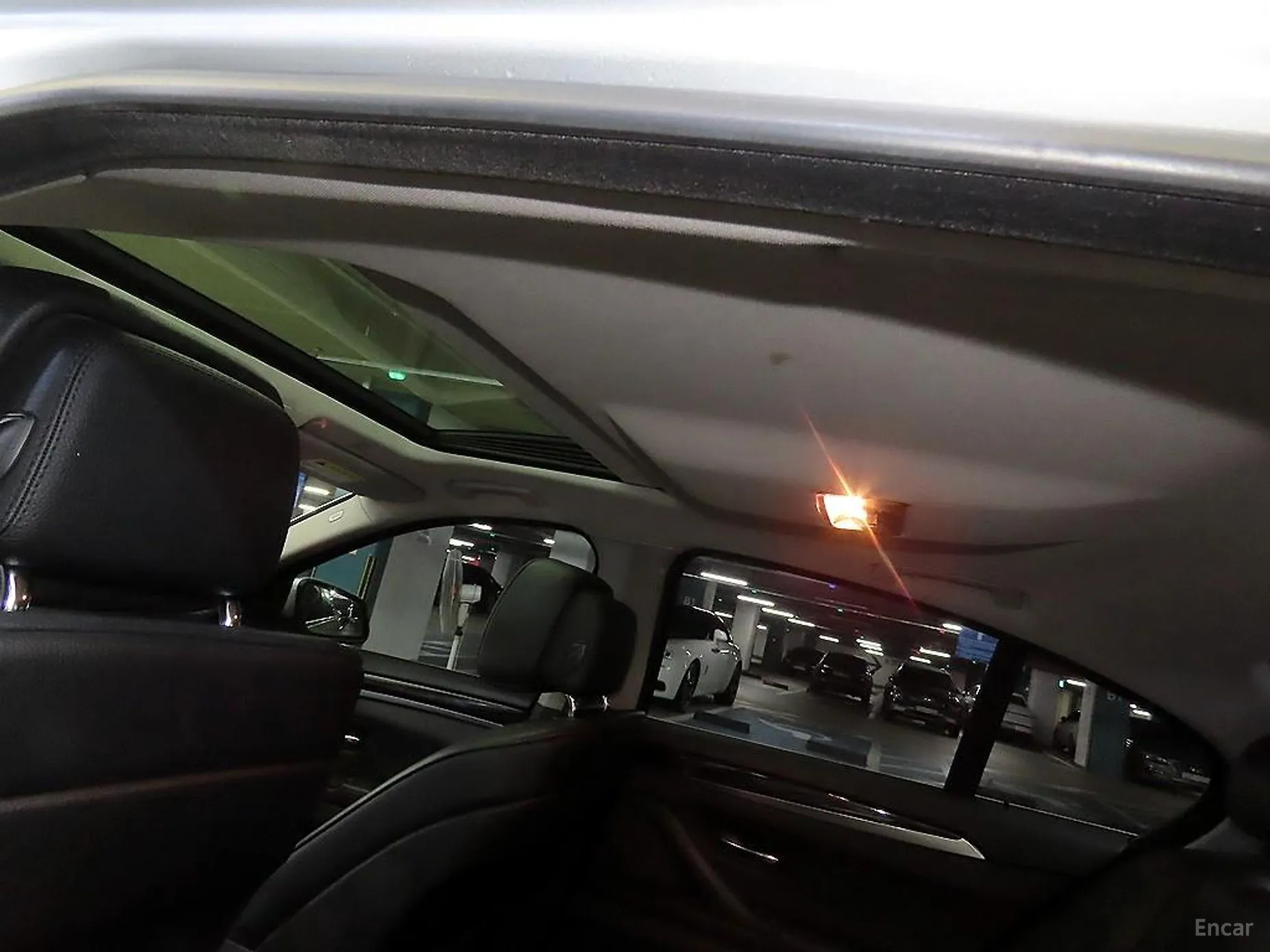 BMW 5 Series (F10) превью 17