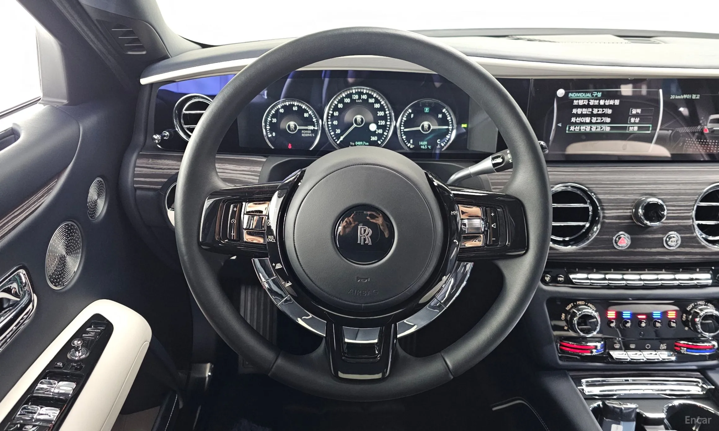 Rolls-Royce Ghost 2nd Generation превью 13