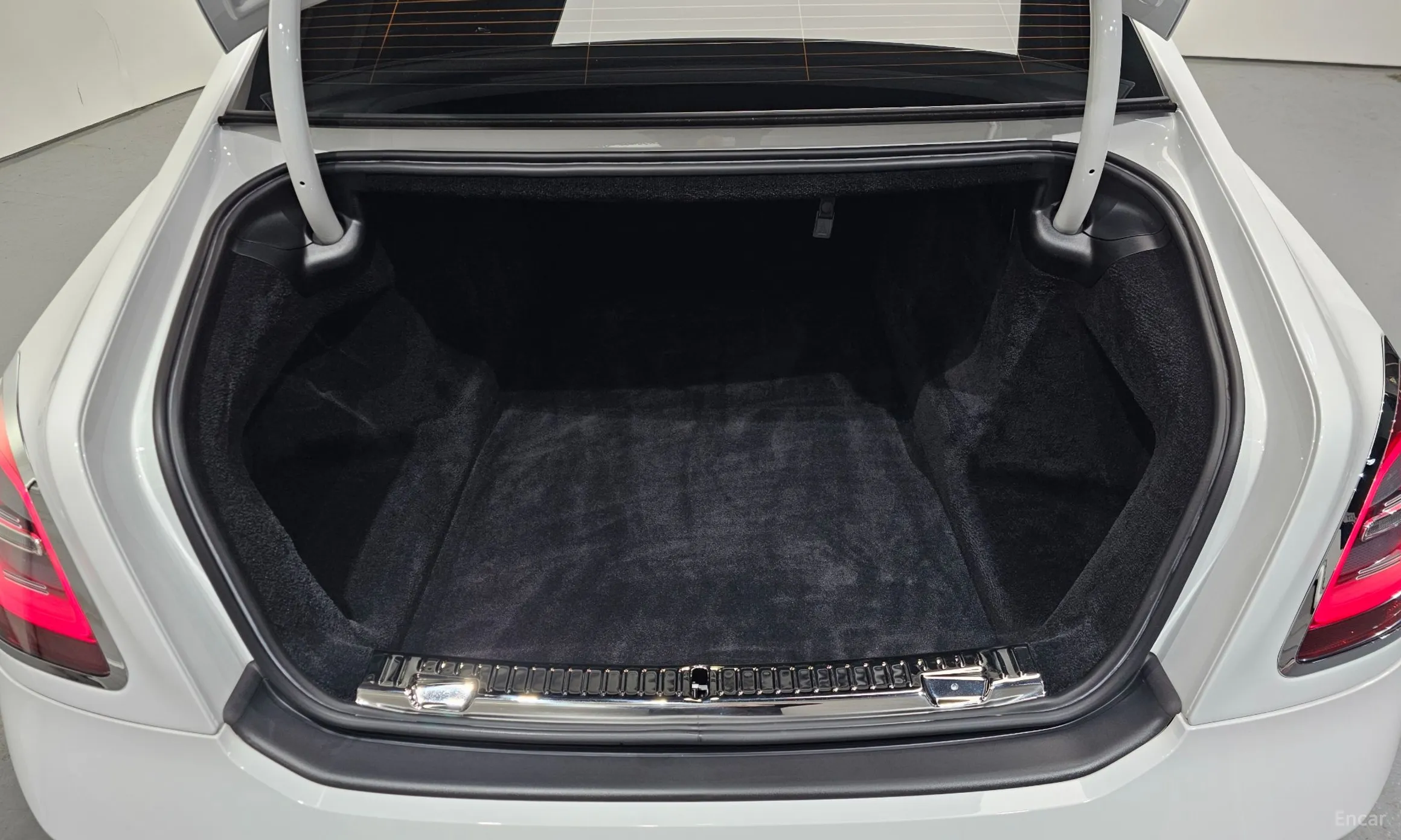 Rolls-Royce Ghost 2nd Generation превью 20