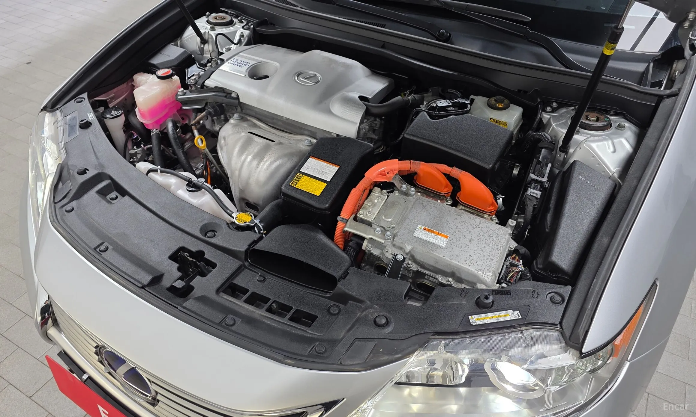 Lexus New ES300h превью 6