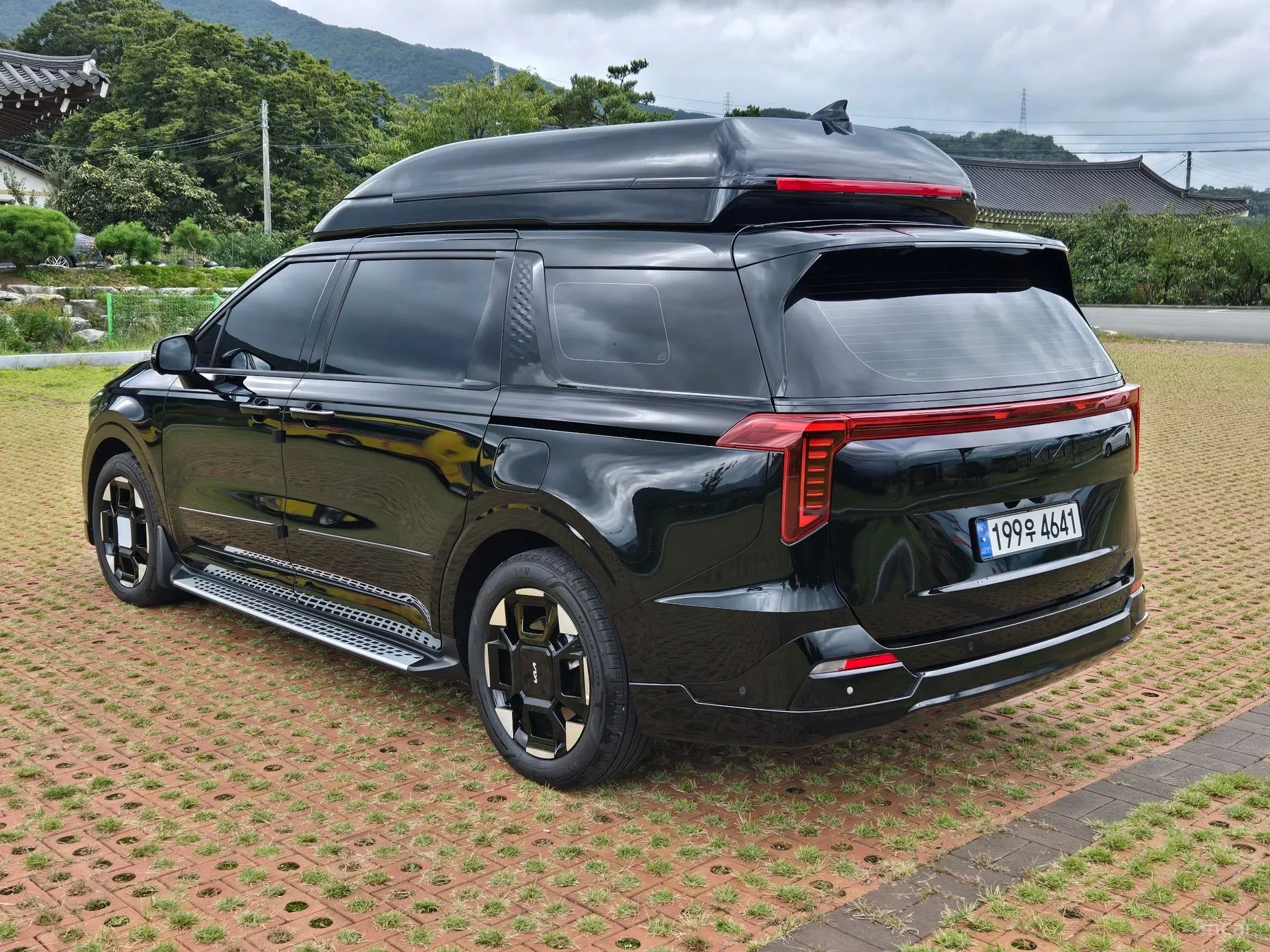 Kia Carnival 4th Generation превью 4
