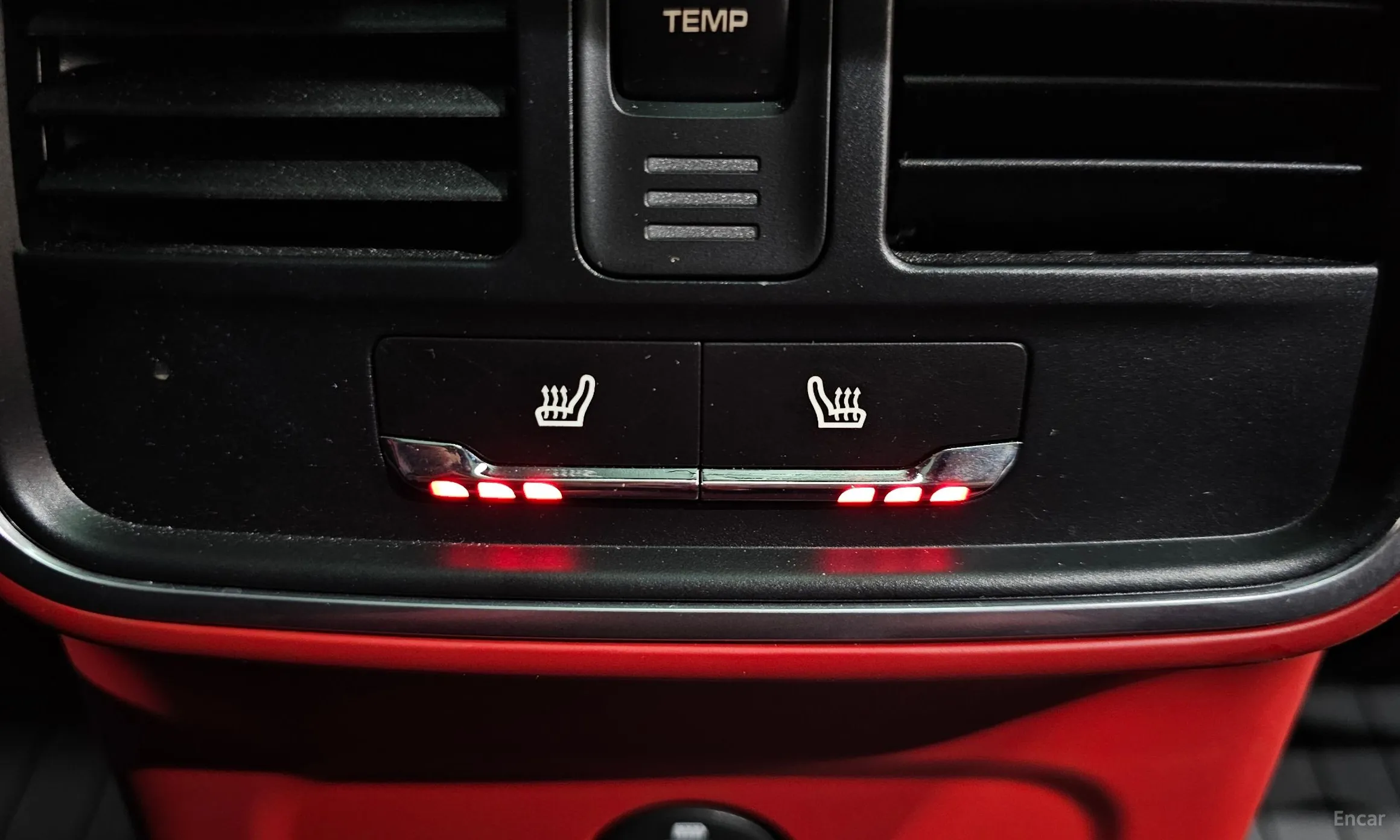 Porsche Macan превью 18