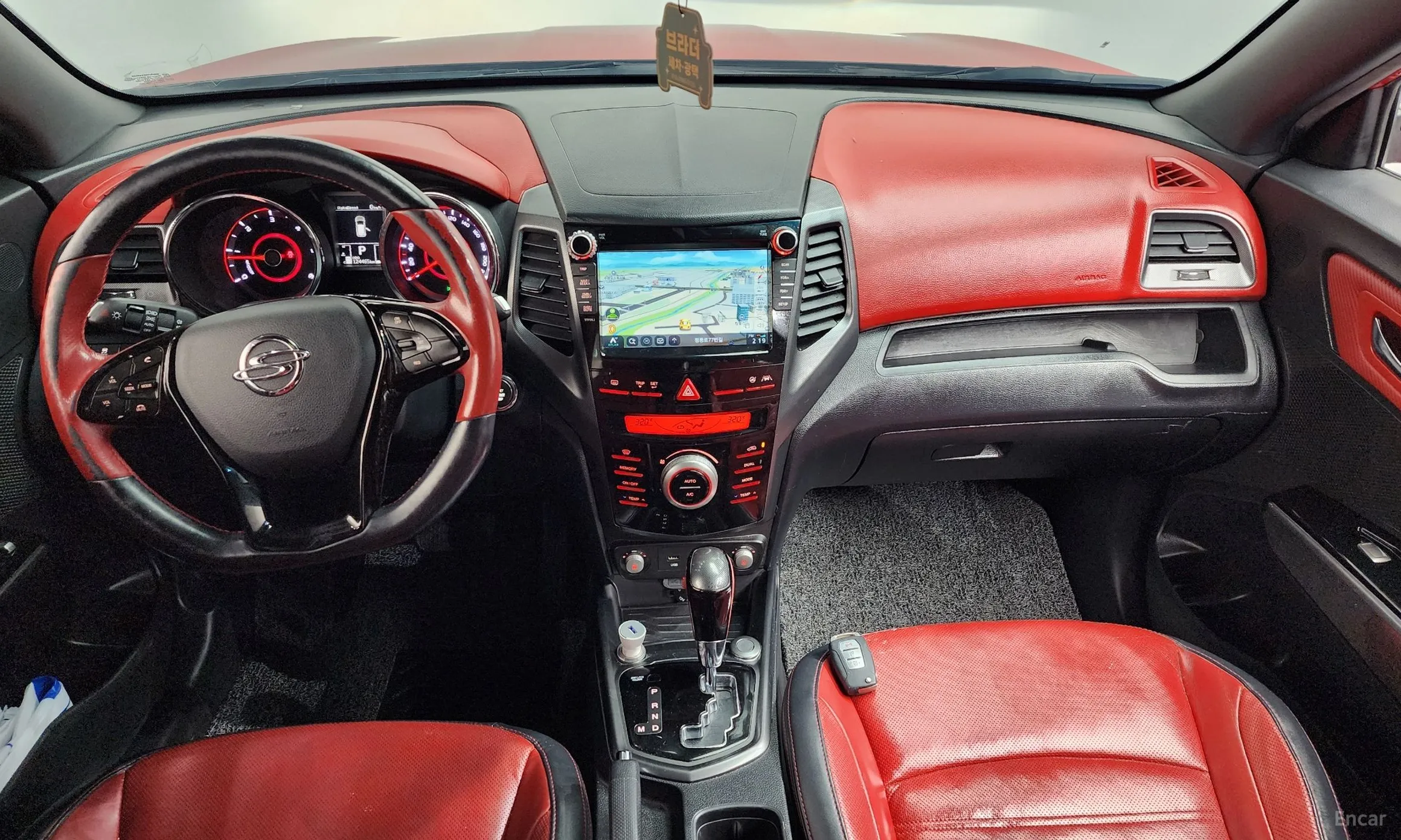 KG Mobility (SsangYong) Tivoli, Lazio превью 7