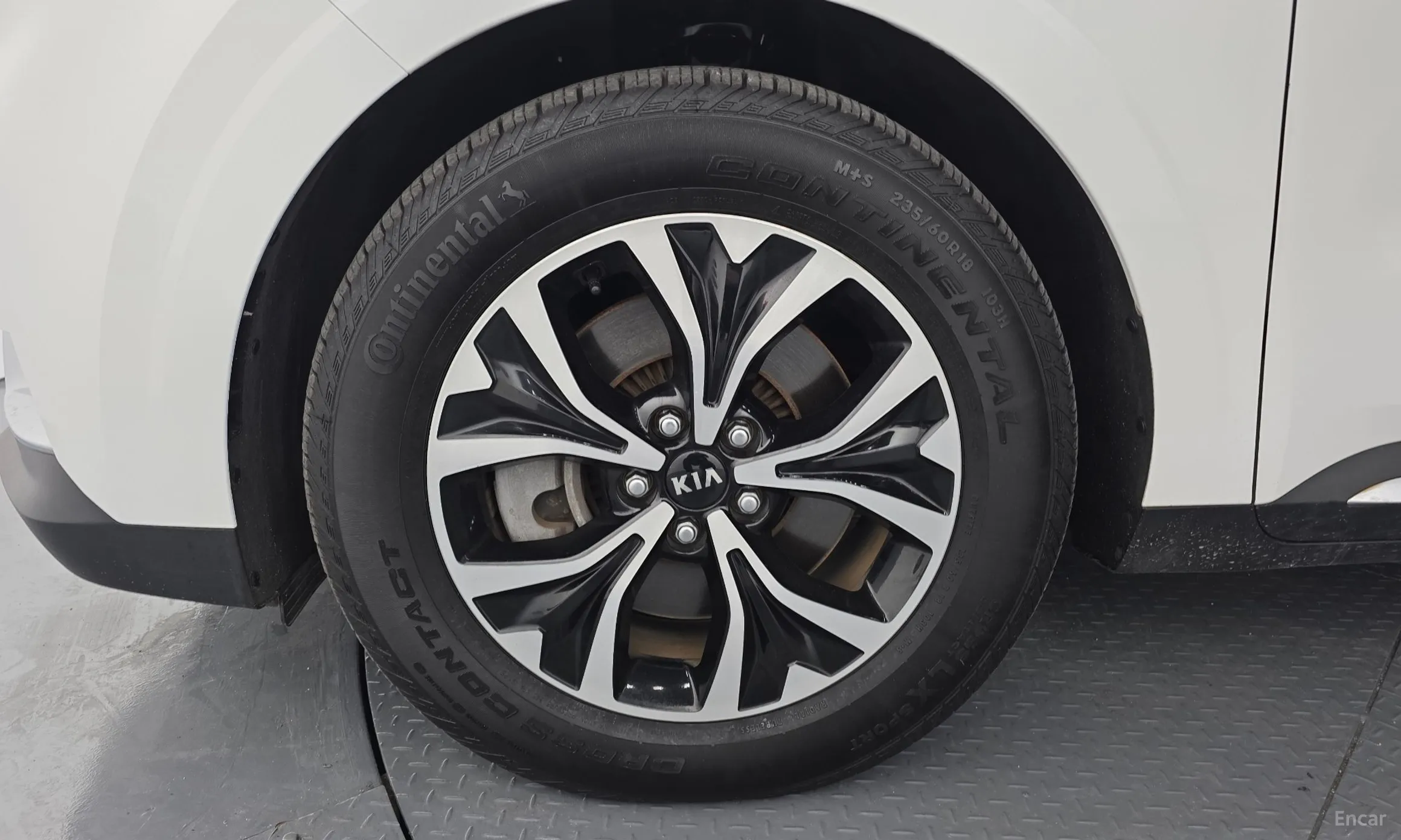 Kia Carnival Gen 4 превью 5