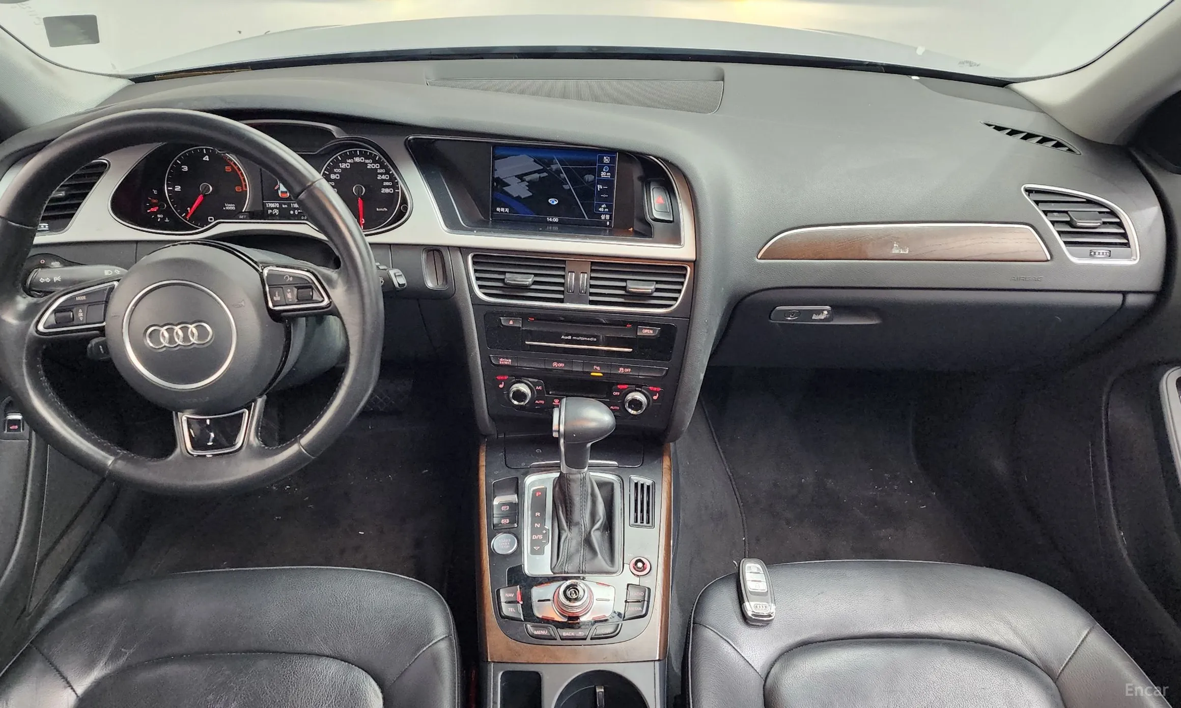 Audi New A4 превью 7