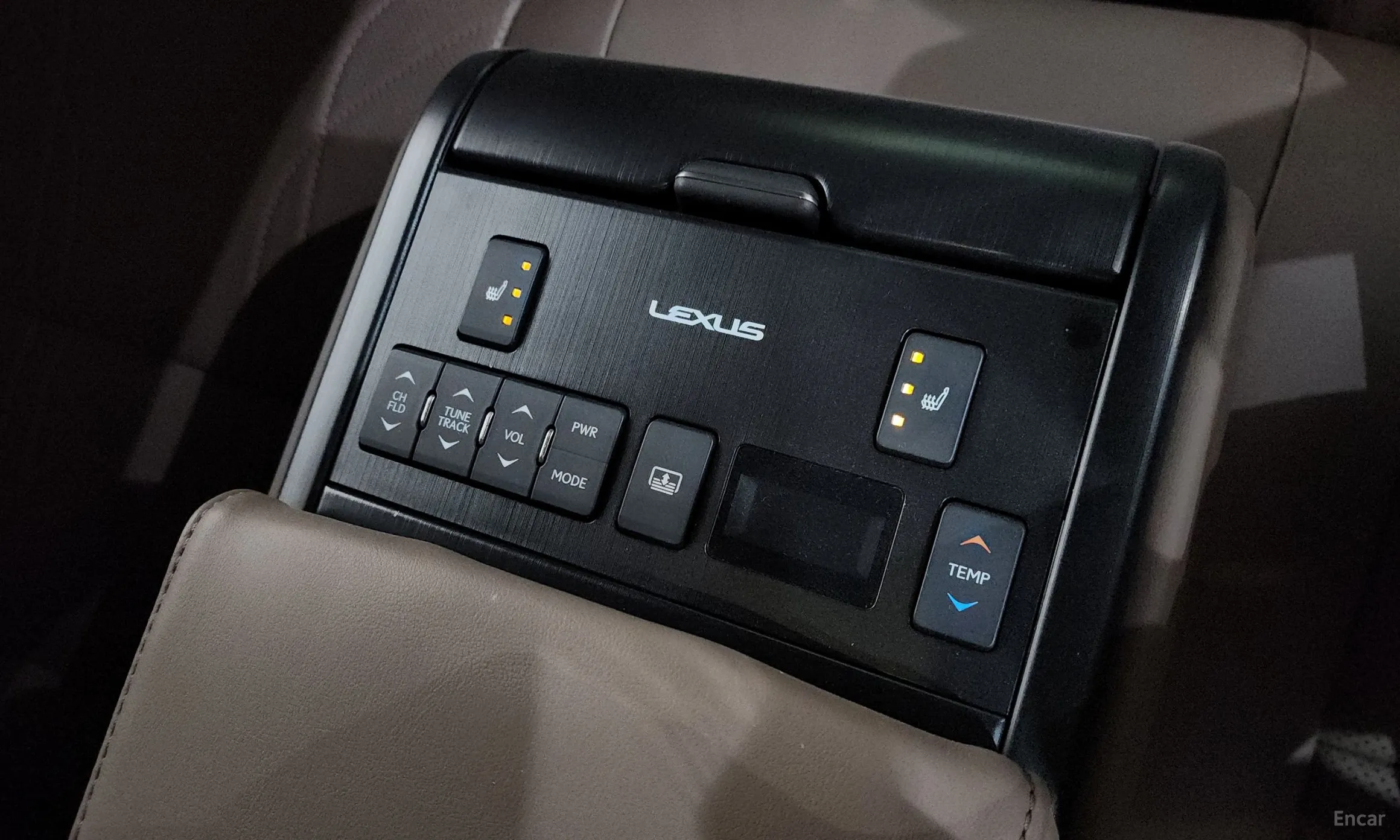 Lexus ES300h 7th Generation превью 18