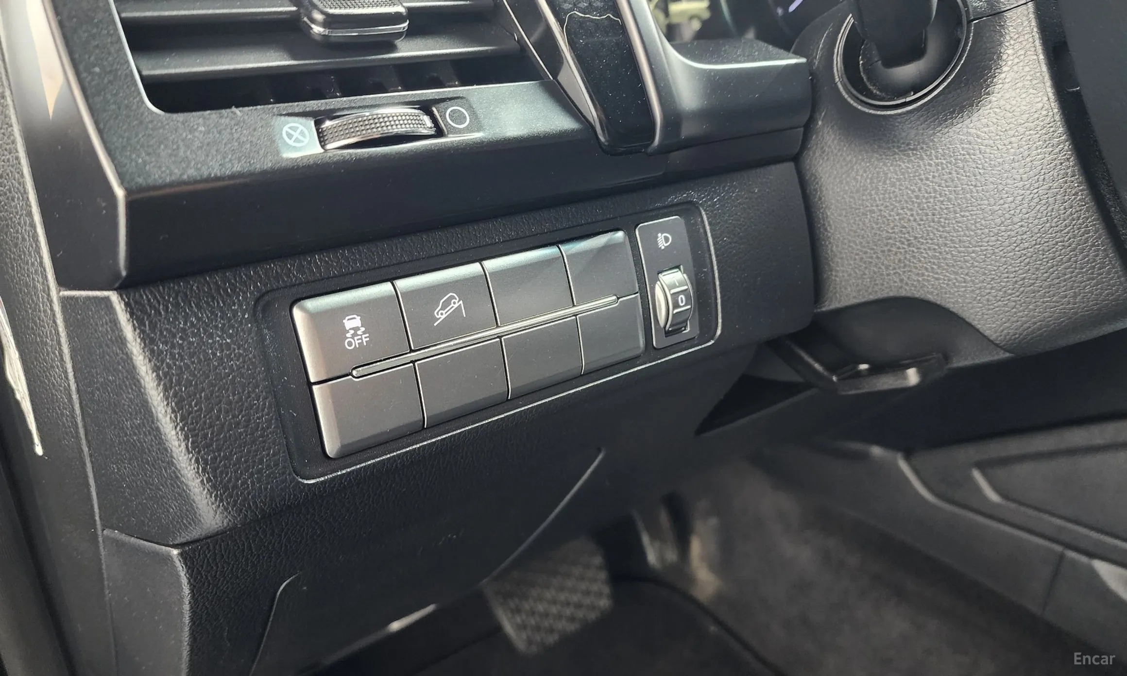 KG Mobility (SsangYong) Rexton Sports Khan превью 14