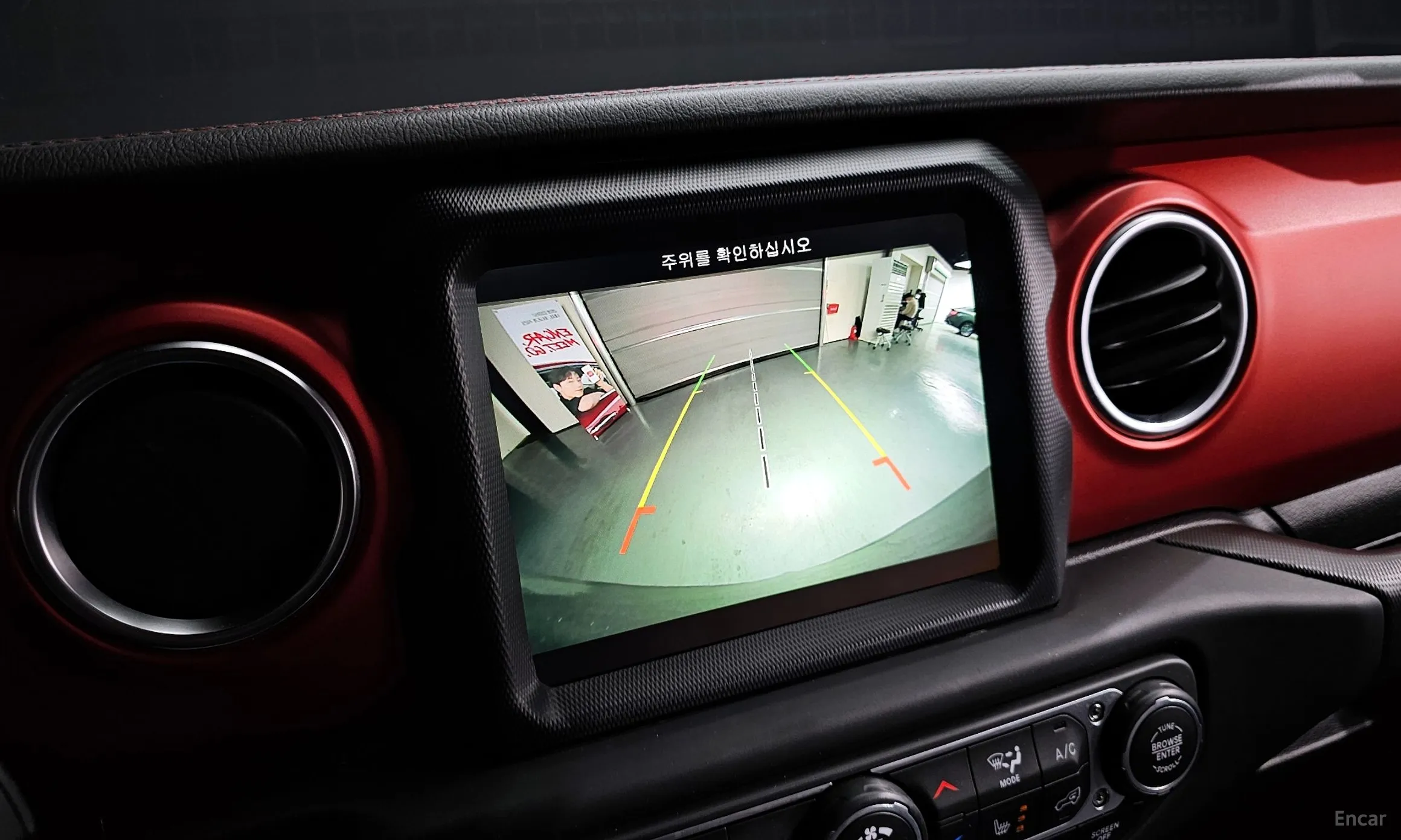 Jeep Wrangler (JL) превью 16