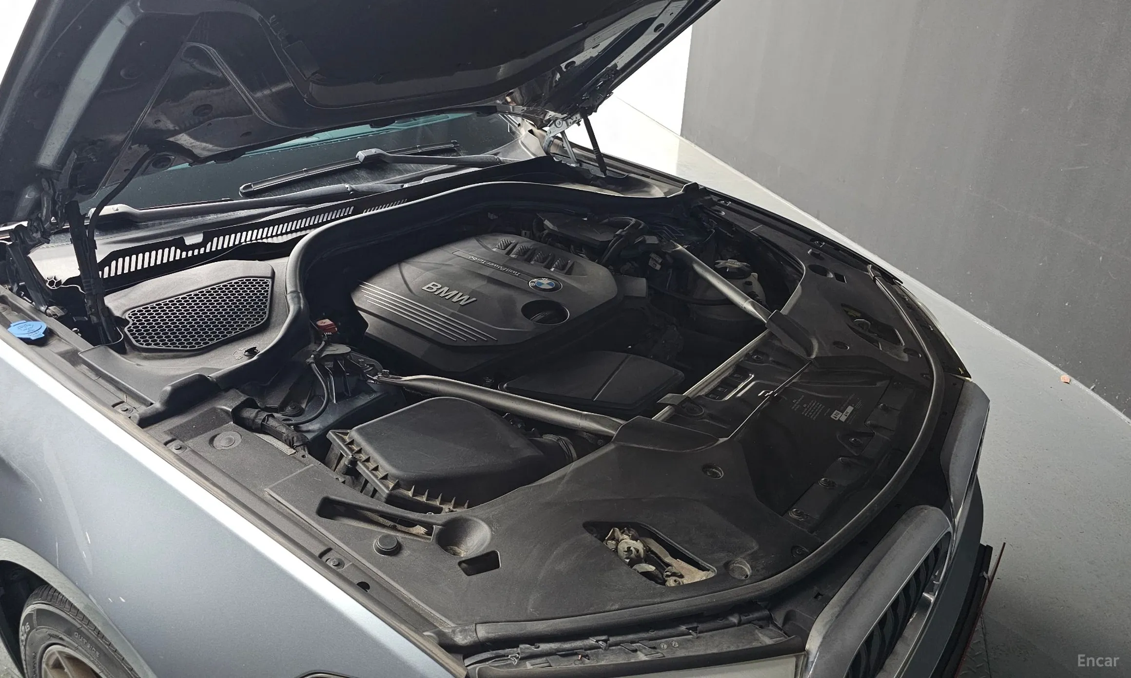 BMW 5 Series (G30) превью 6