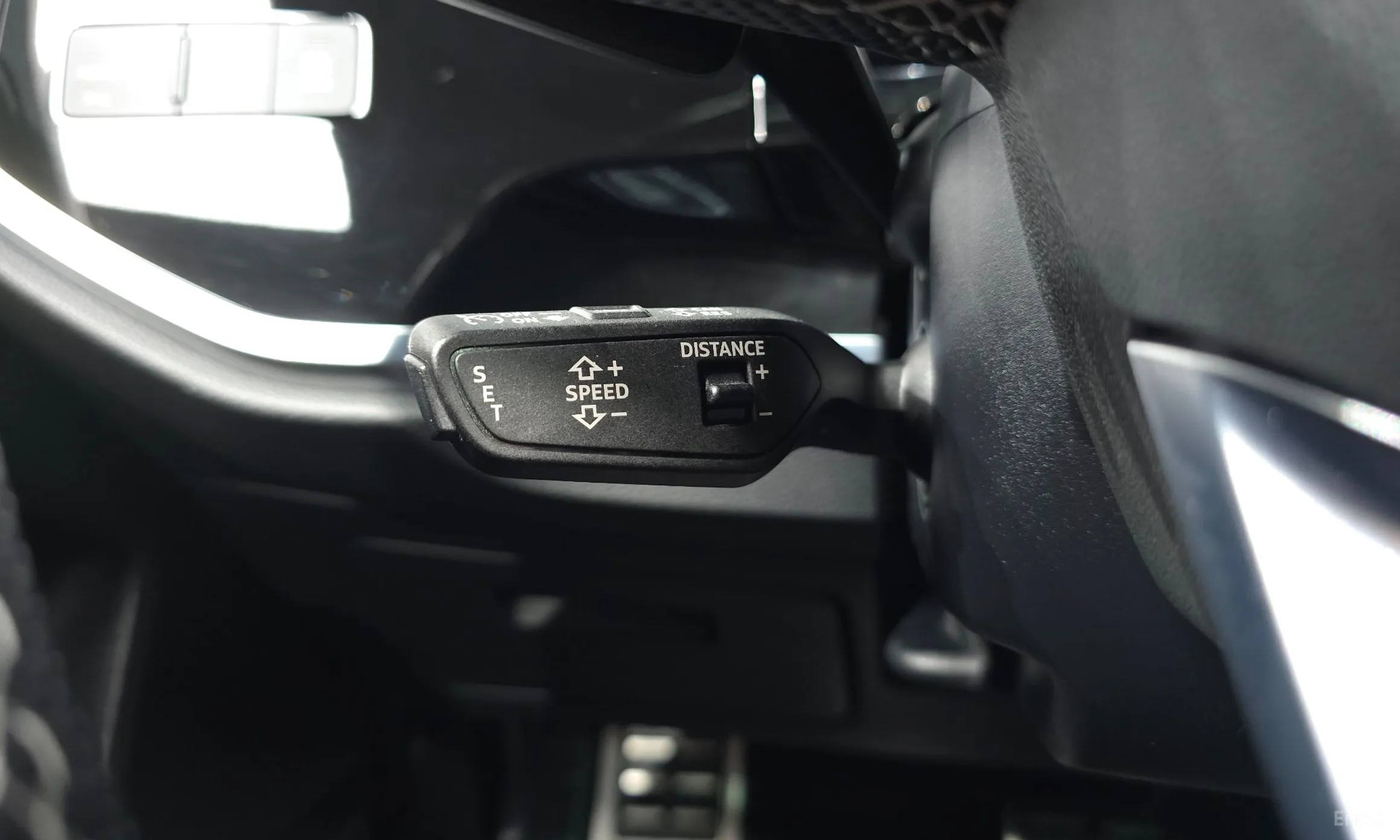 Audi Q3 (F3) превью 14