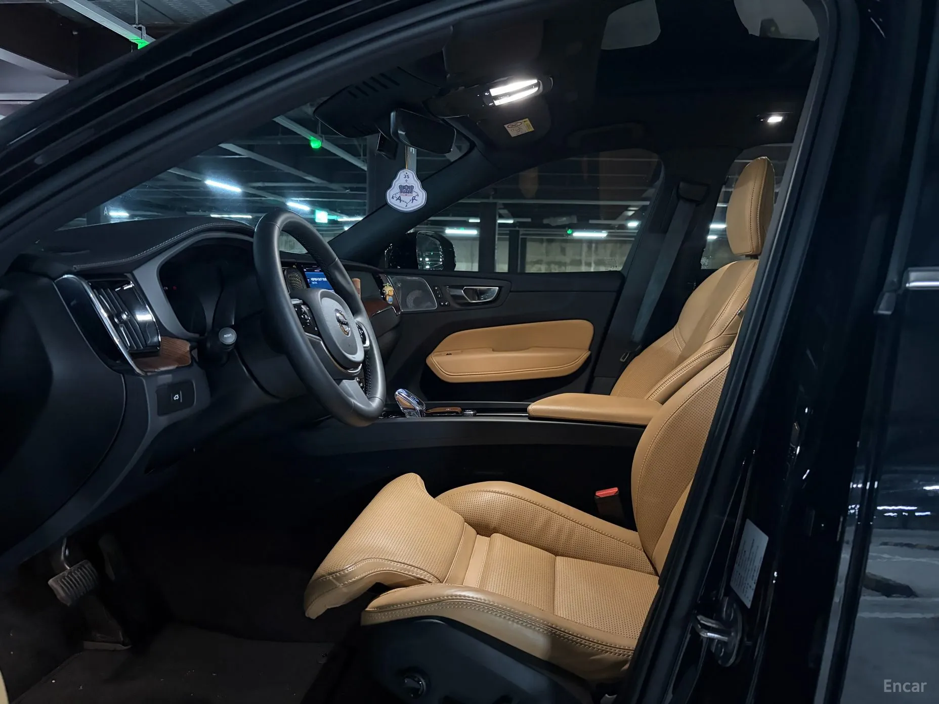 Volvo XC60 Gen 2 превью 13
