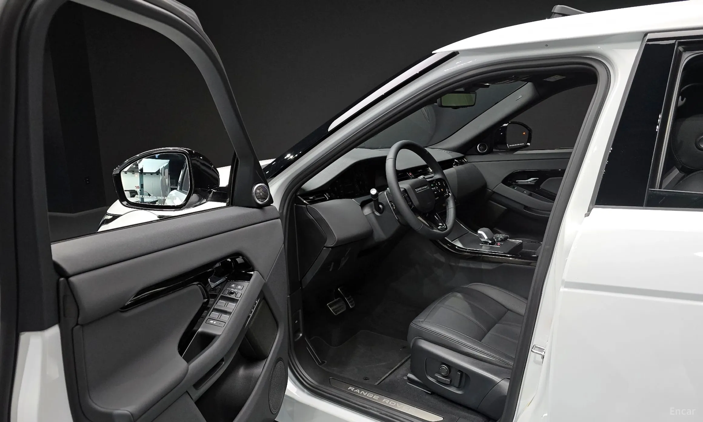 Land Rover Range Rover Evoque 2nd Generation превью 10