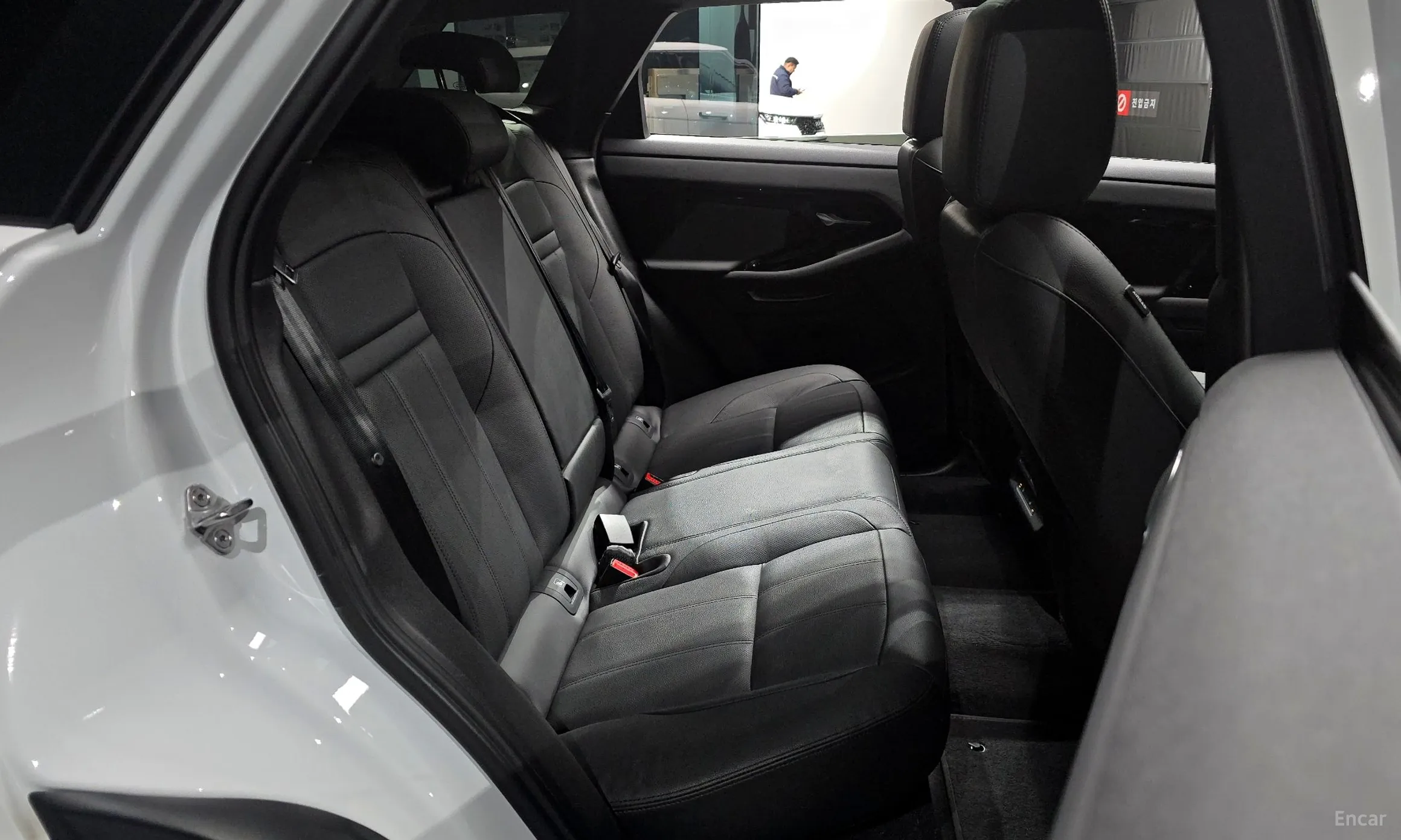 Land Rover Range Rover Evoque 2nd Generation превью 12