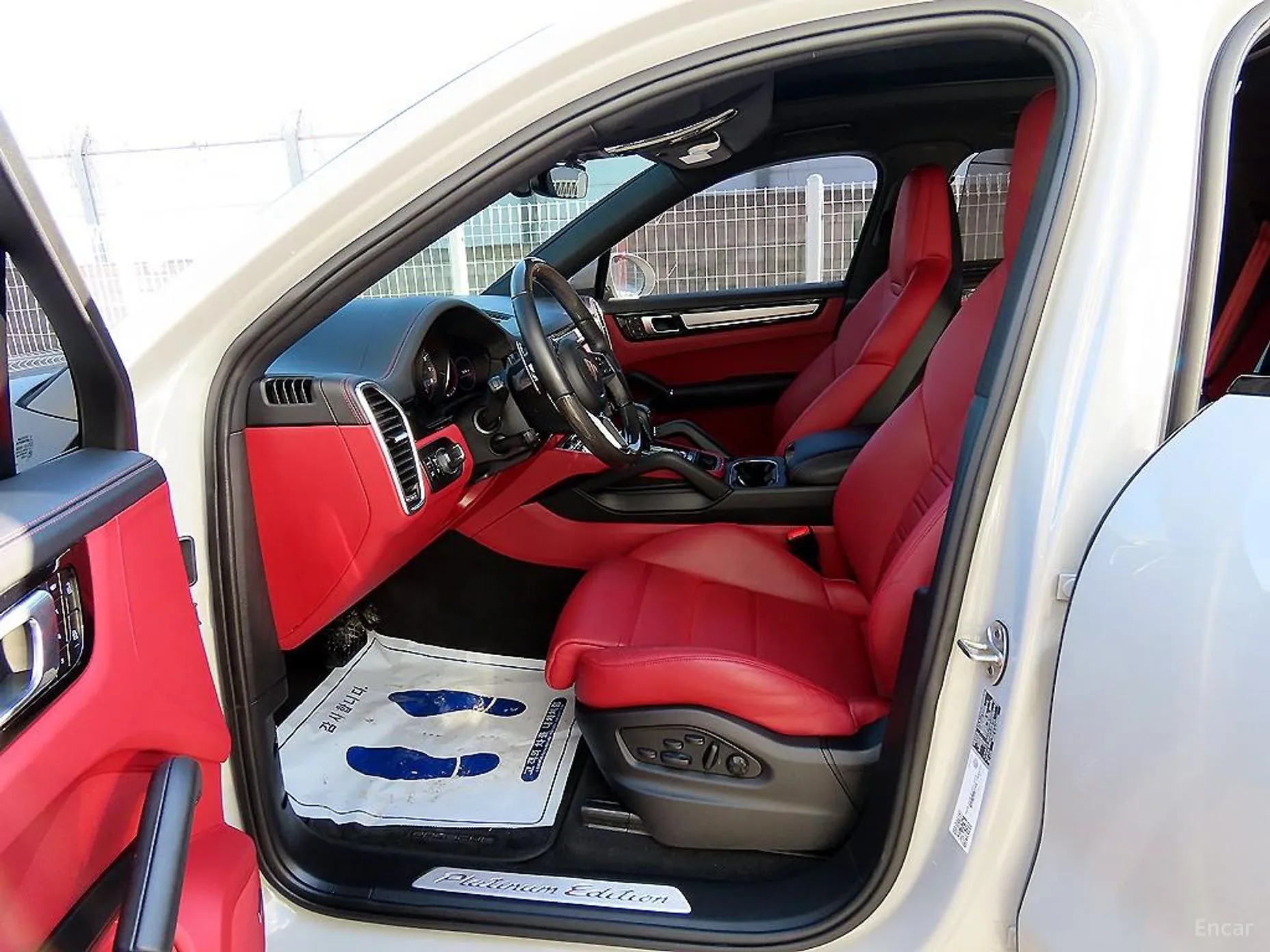 Porsche Cayenne (PO536) превью 5