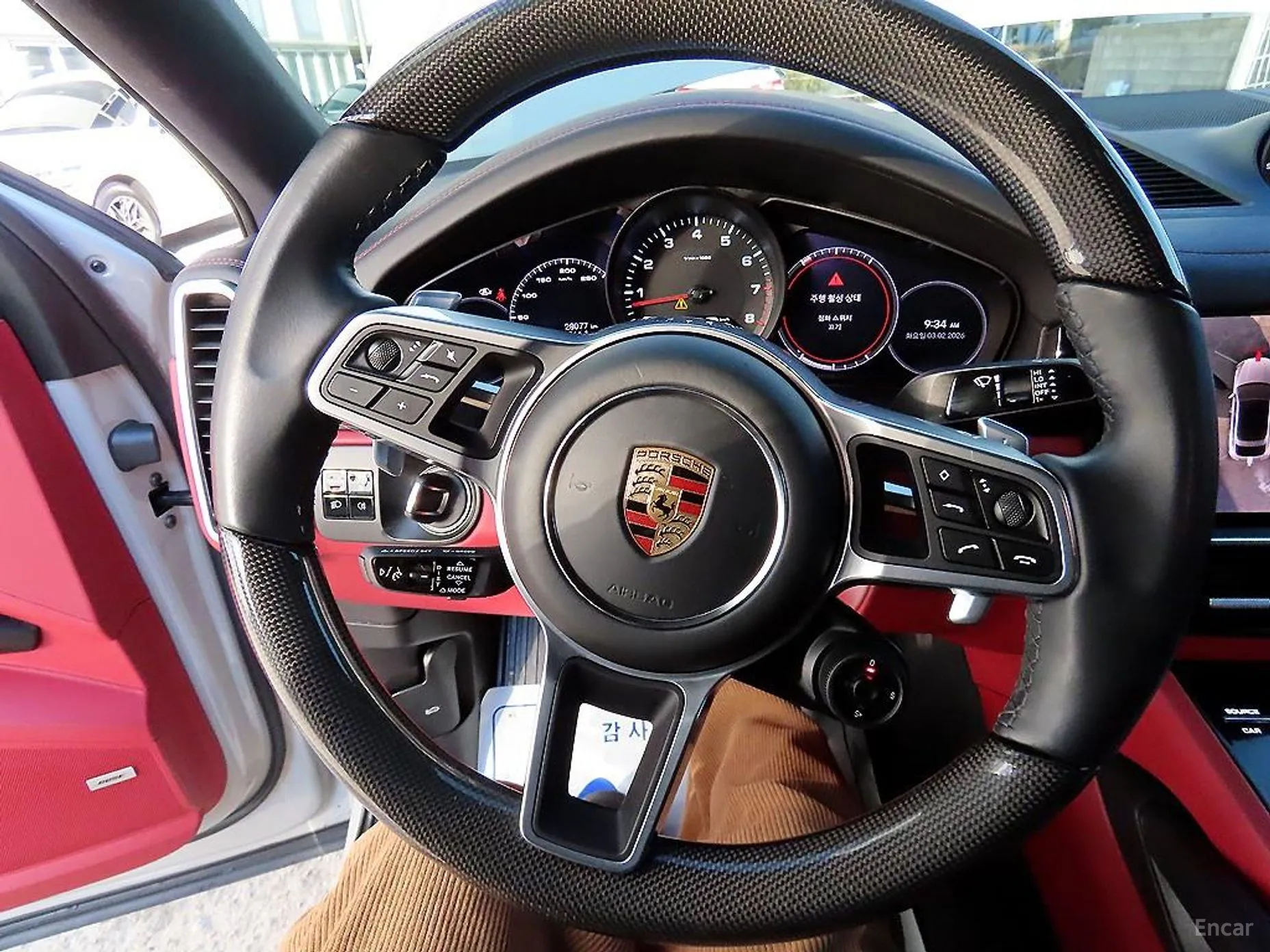 Porsche Cayenne (PO536) превью 8