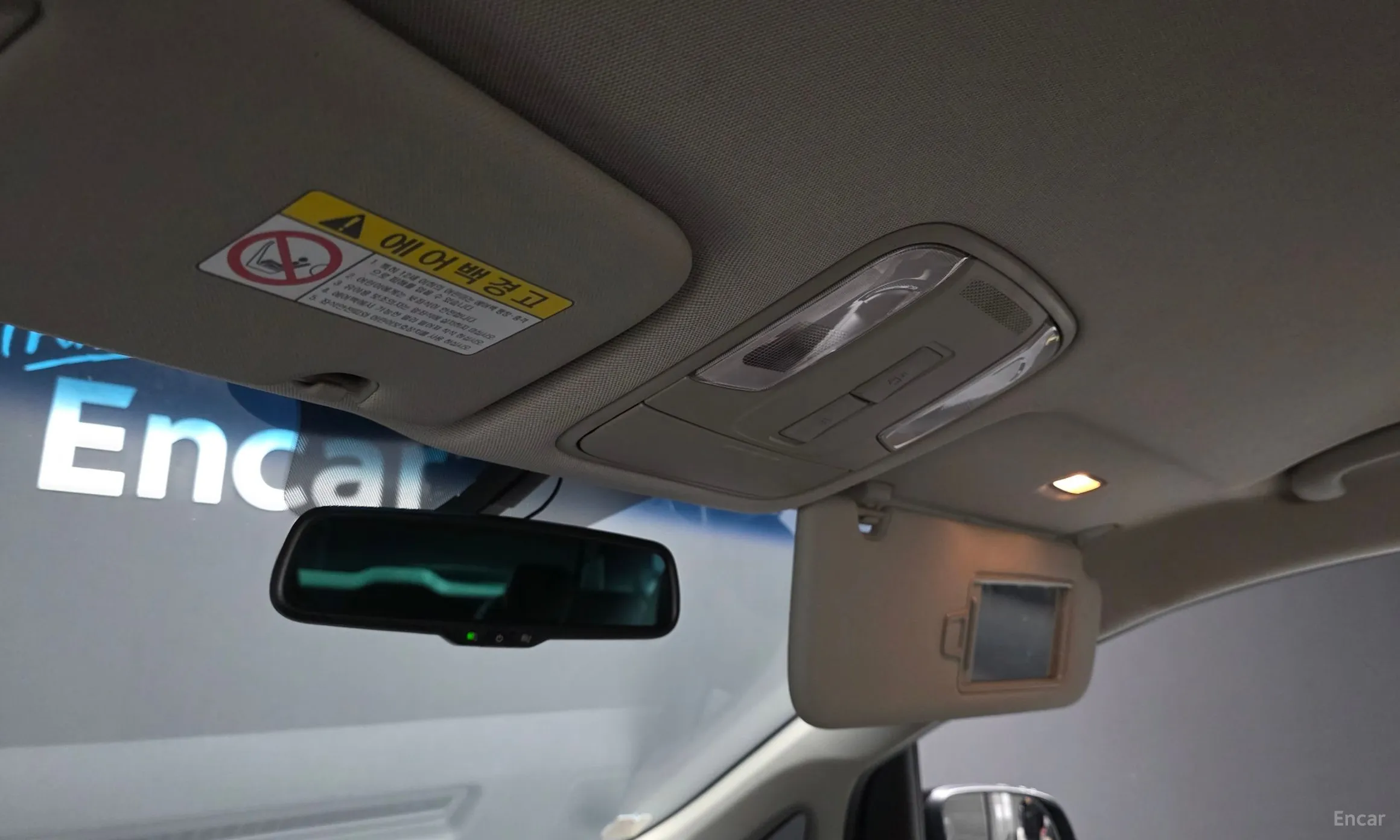 Kia Carnival превью 20