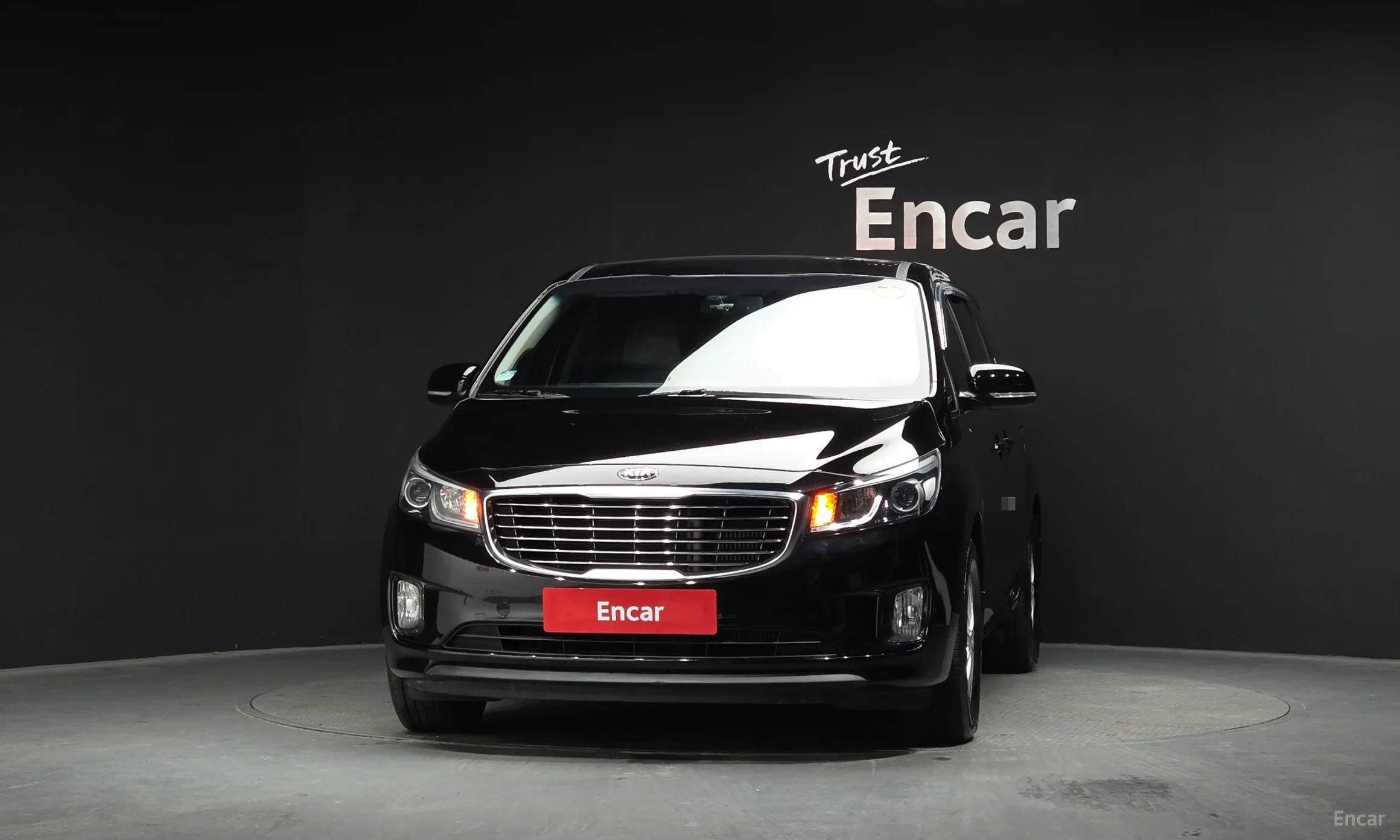 Kia Carnival превью 3