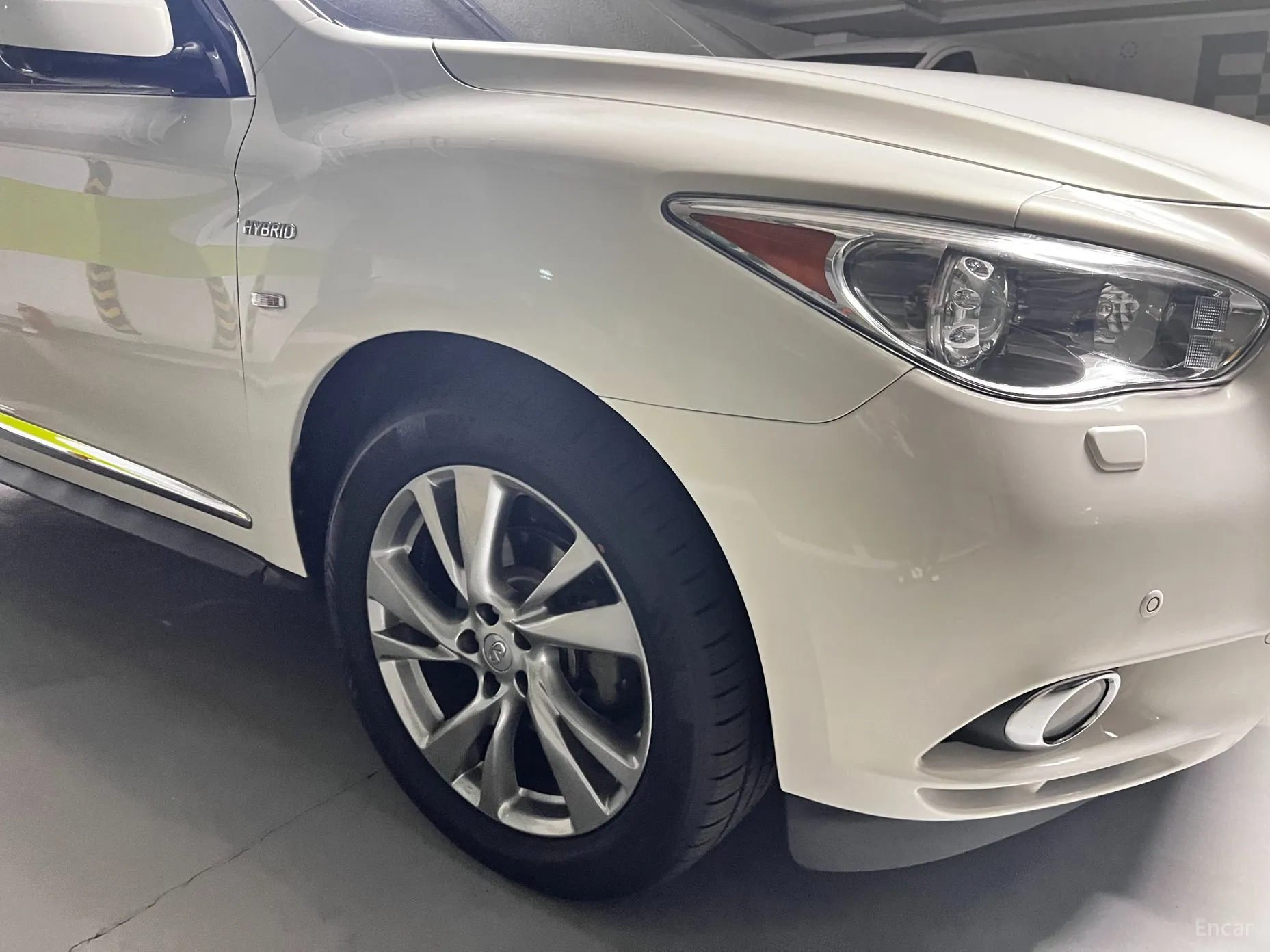 Infiniti QX60 превью 18