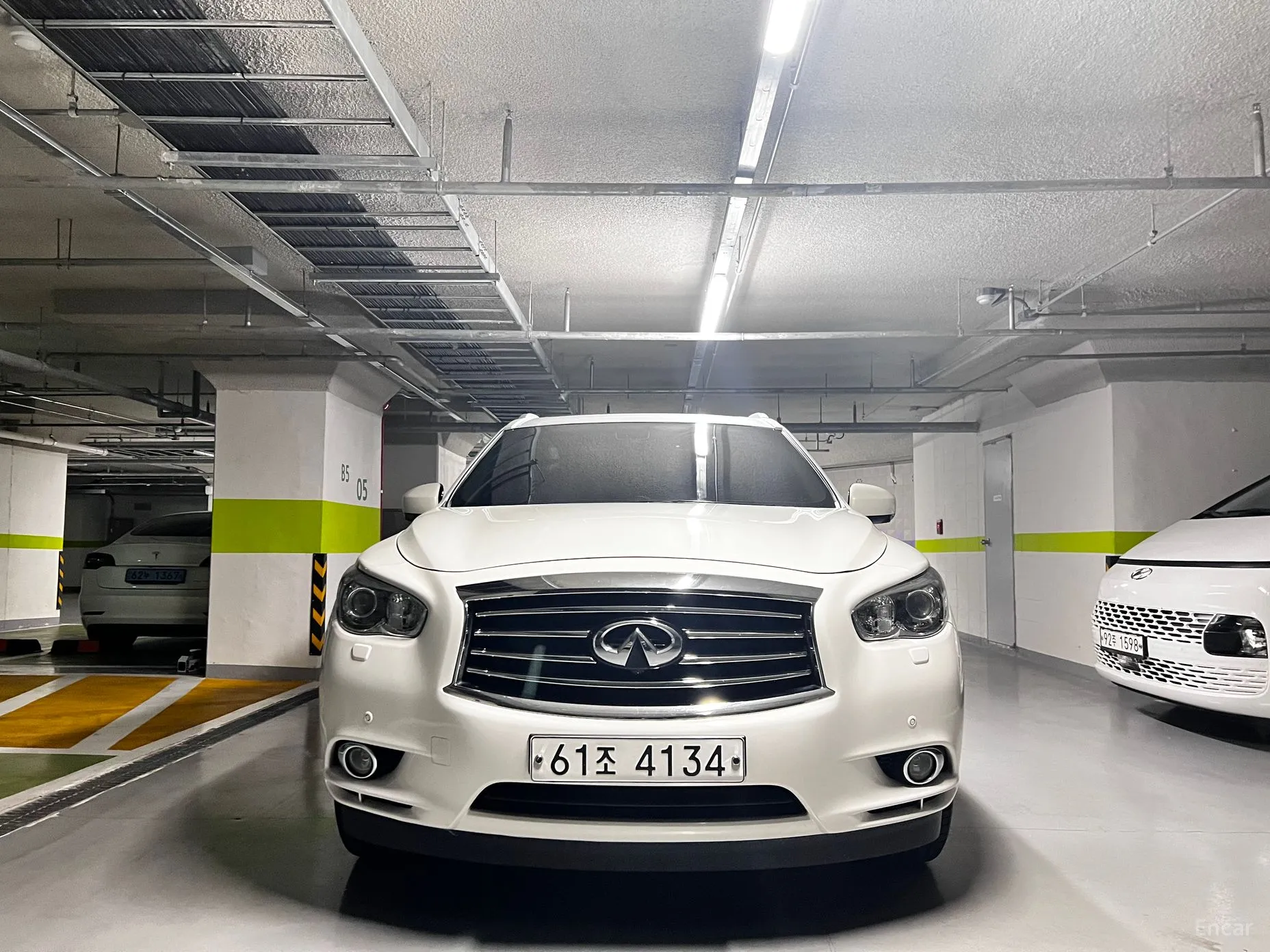 Infiniti QX60 превью 3