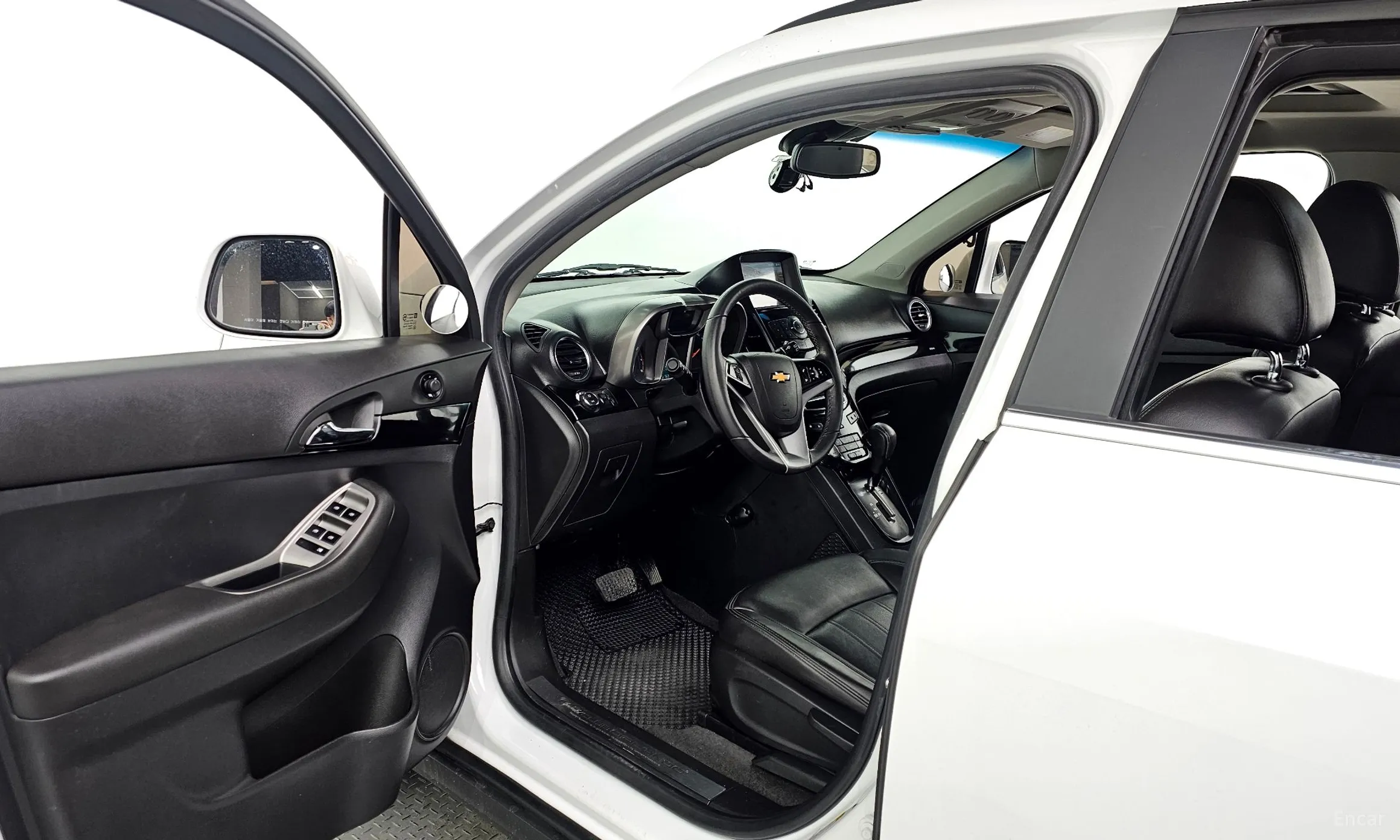 Chevrolet (GM Daewoo) Orlando превью 10