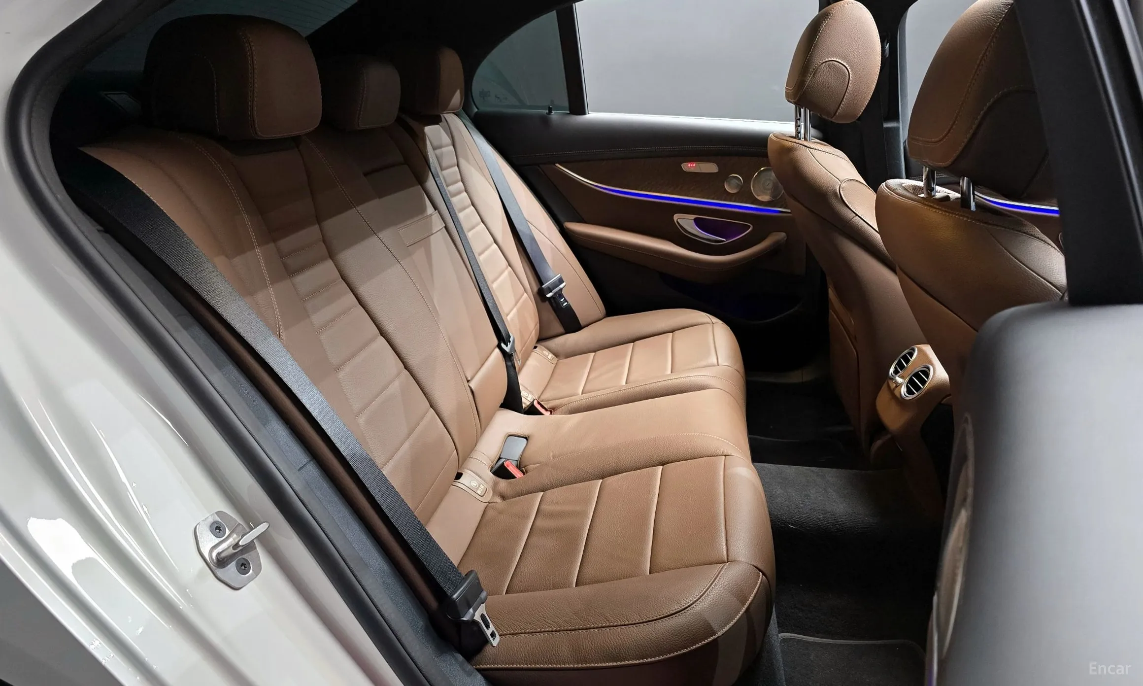 Mercedes Benz E-Class W213 превью 12