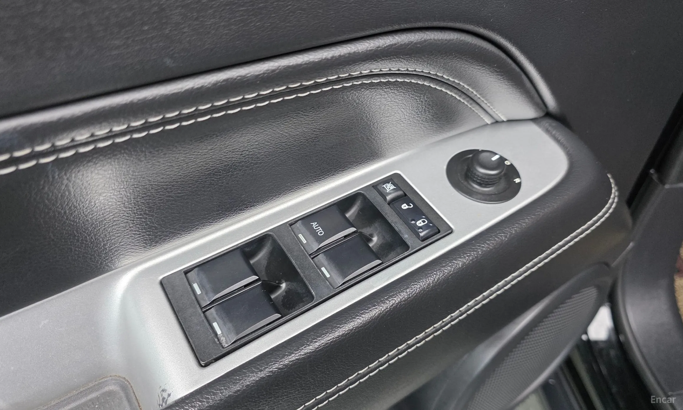 Jeep Compass превью 12