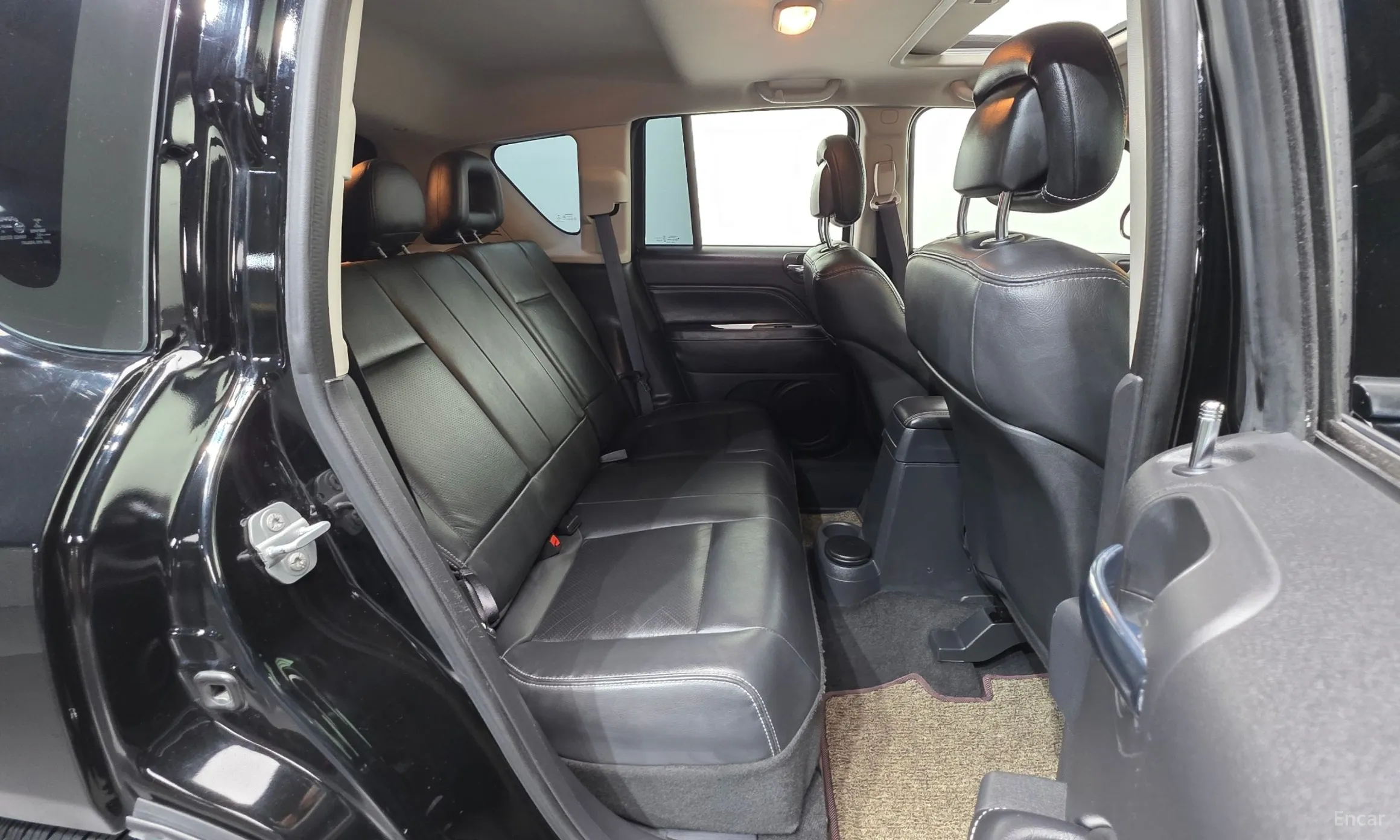 Jeep Compass превью 19