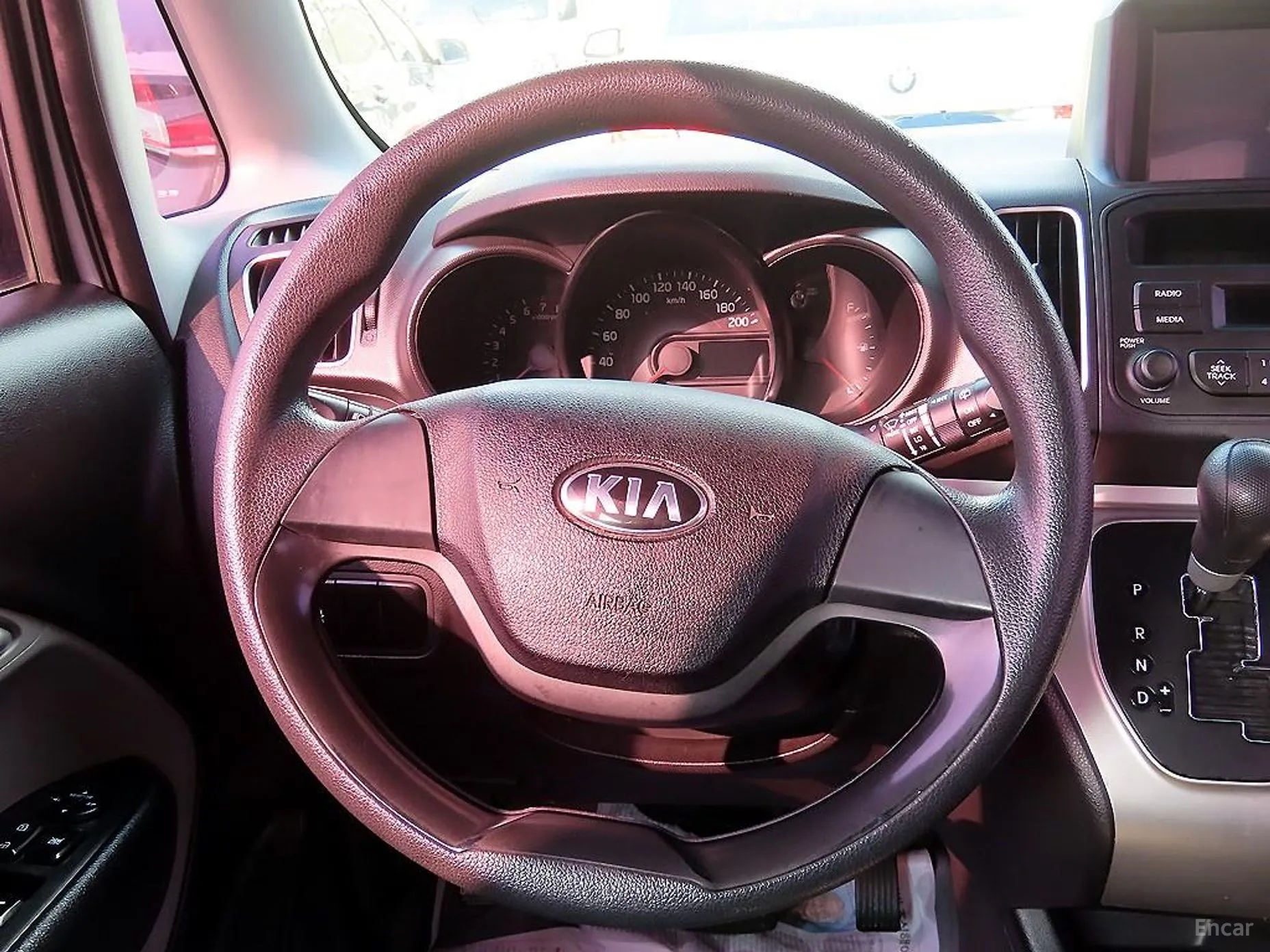 Kia Ray превью 7