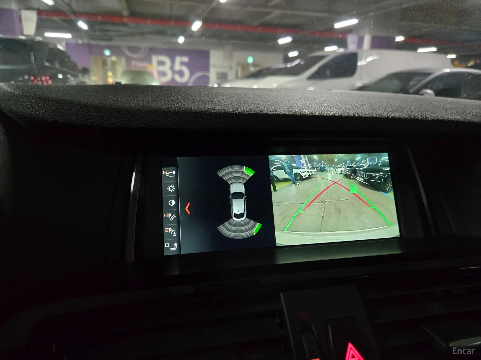 BMW X4 (F26) превью 15