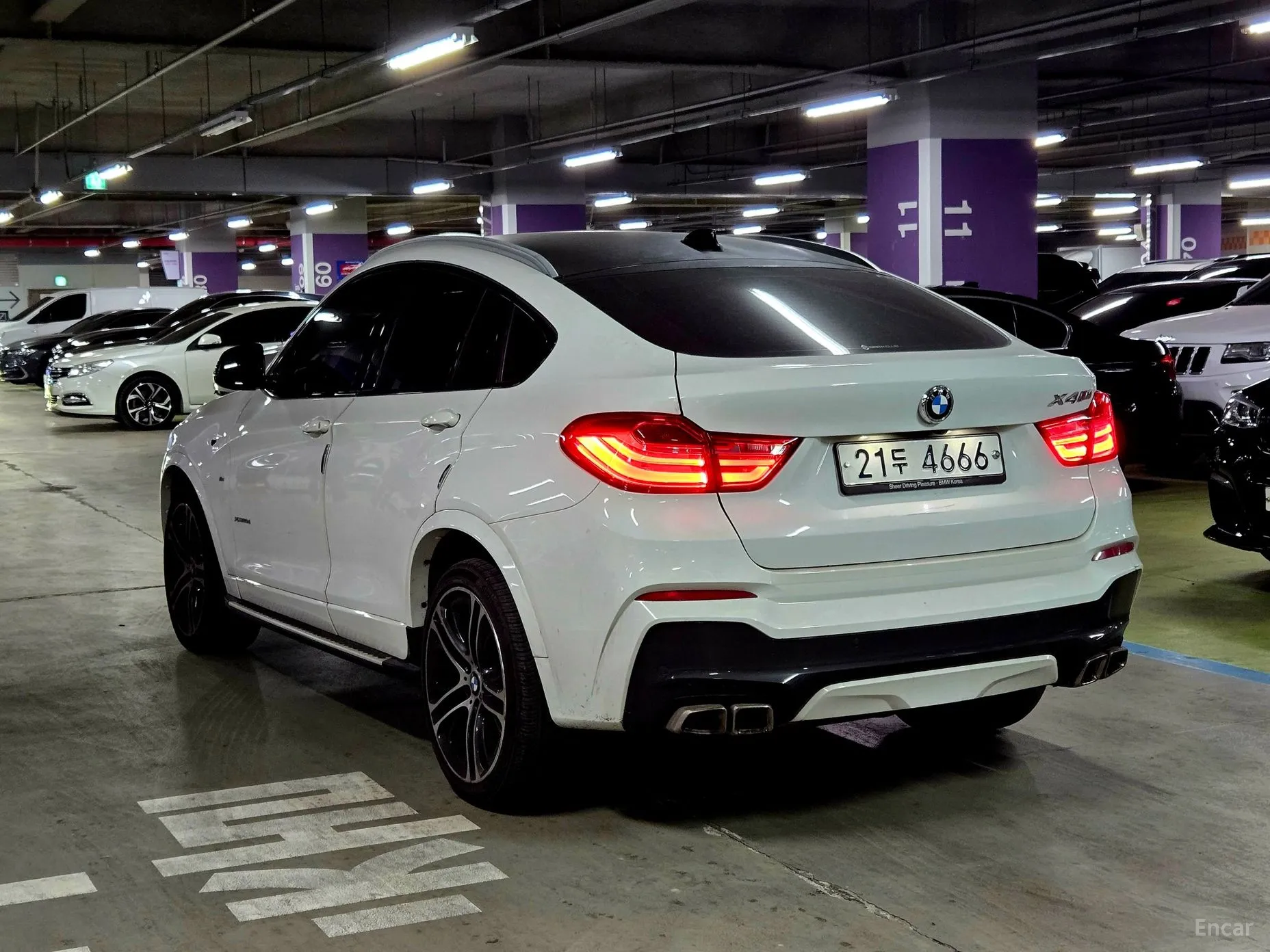 BMW X4 (F26) превью 4