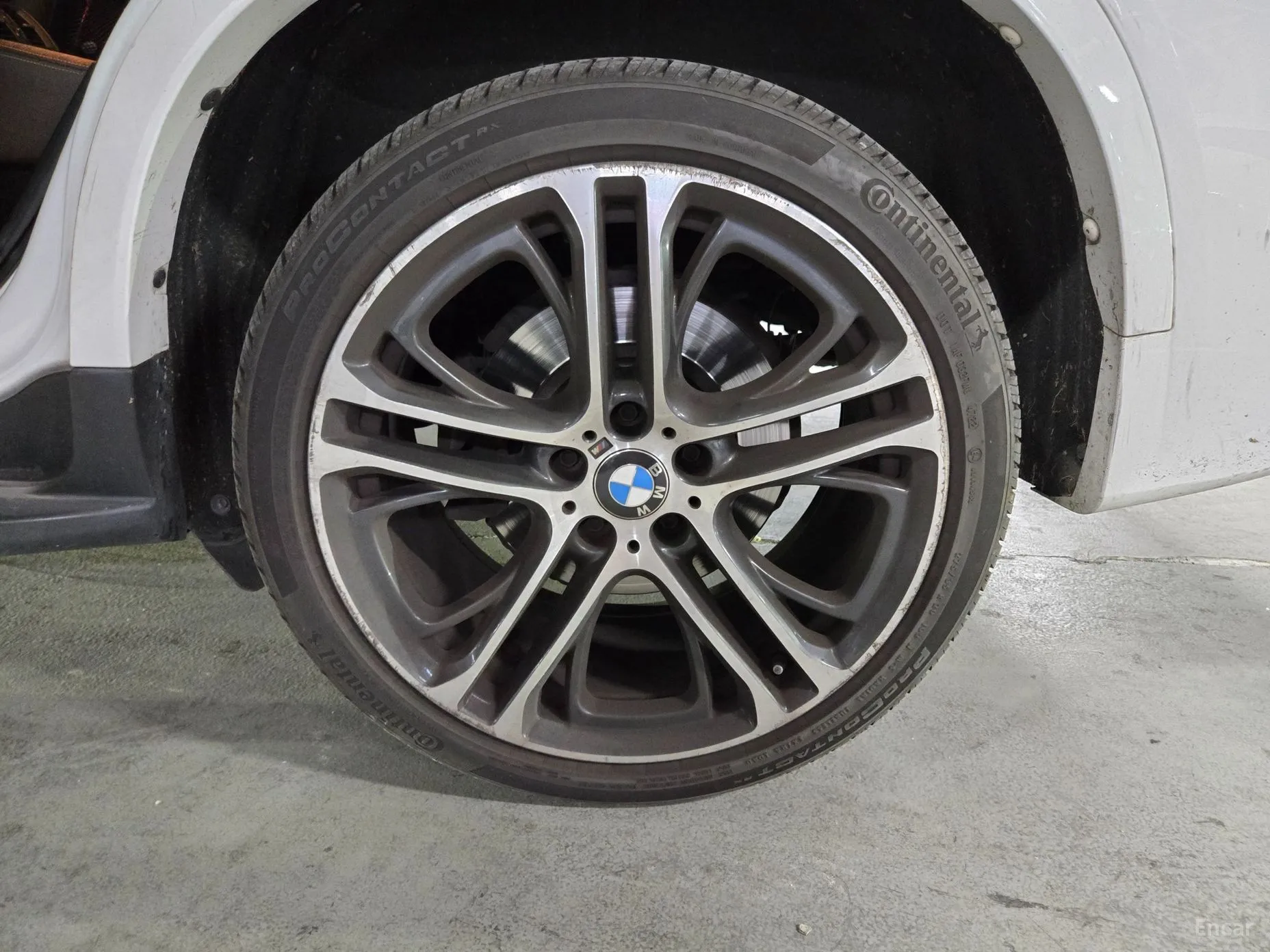 BMW X4 (F26) превью 5