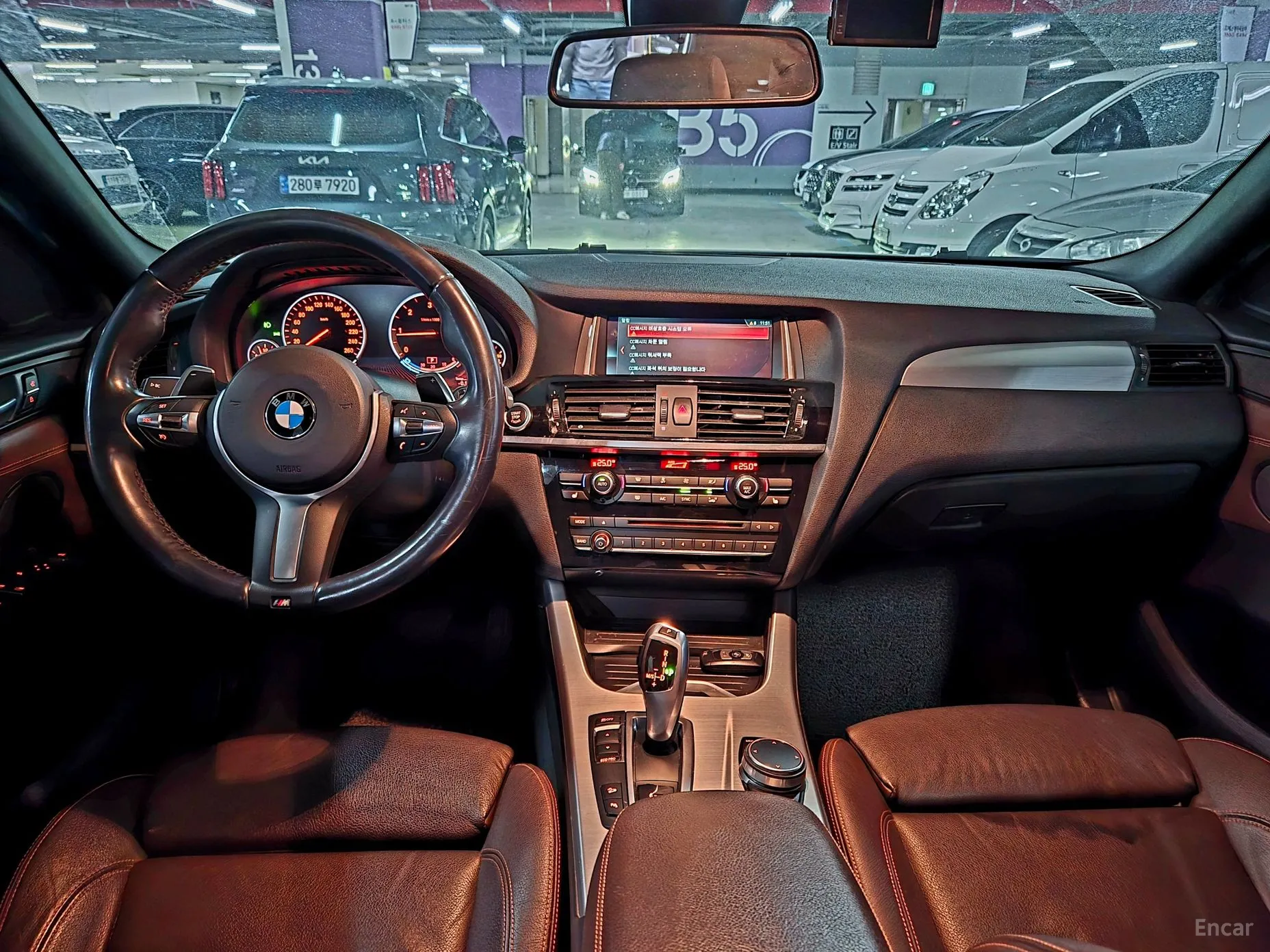 BMW X4 (F26) превью 7