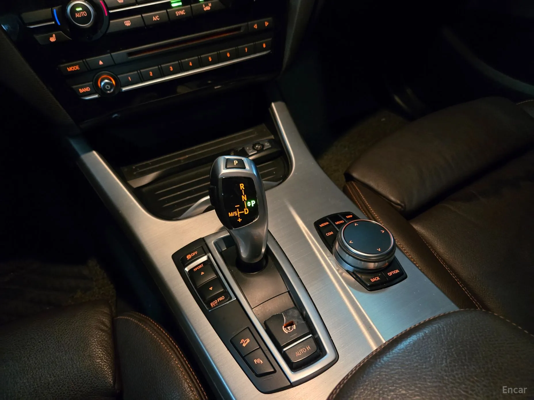 BMW X4 (F26) превью 9